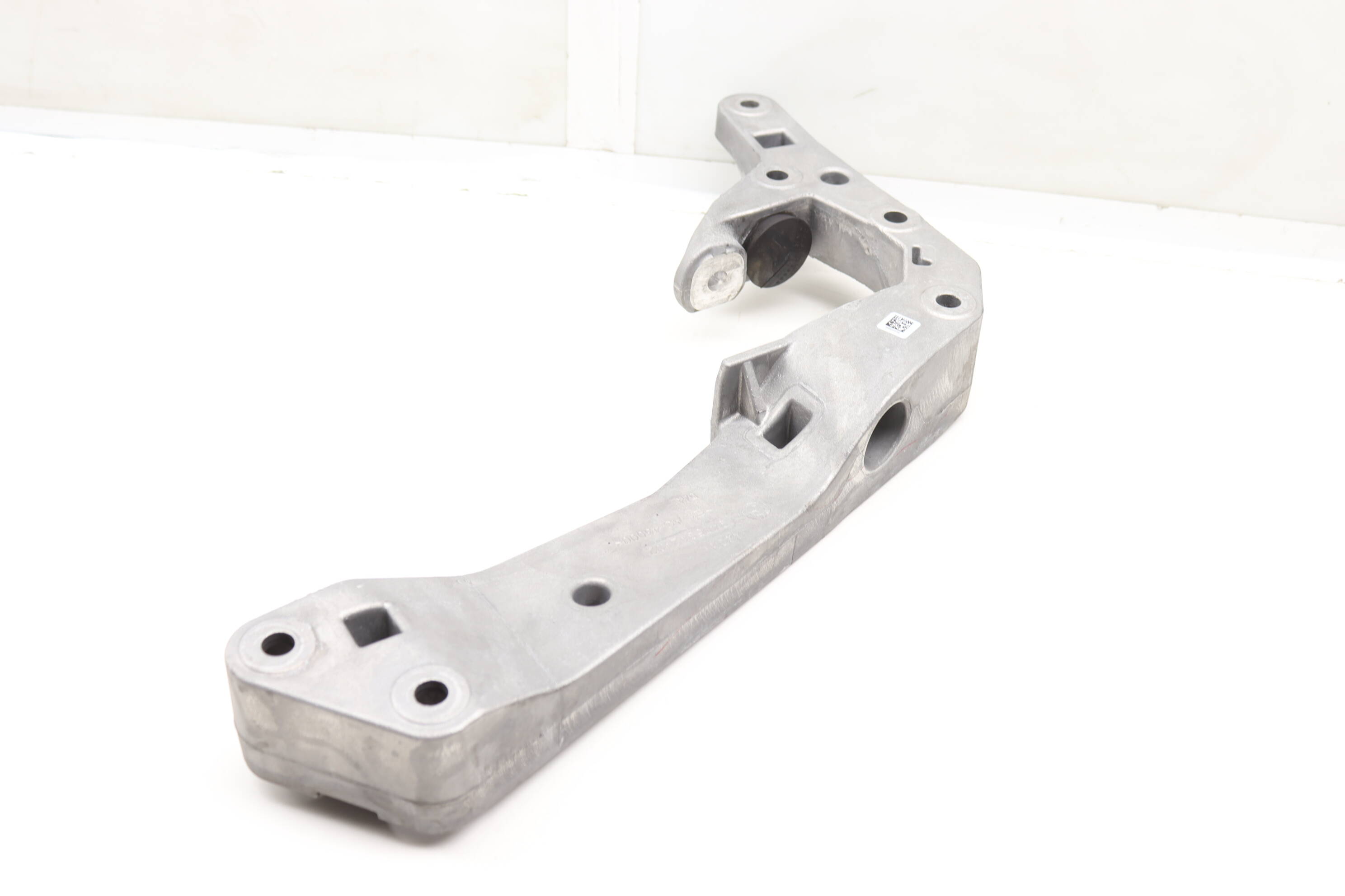 Transmission Mount Bracket / Crossmember 22319485312