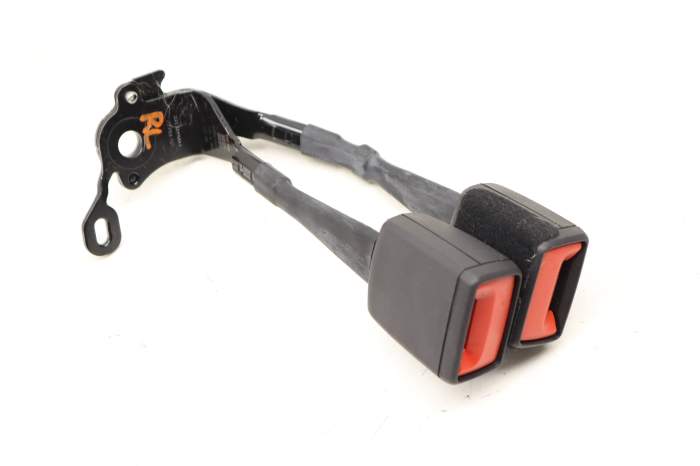 Seat Belt Buckle / Receiver (Double) 2GJ857739A main product photo