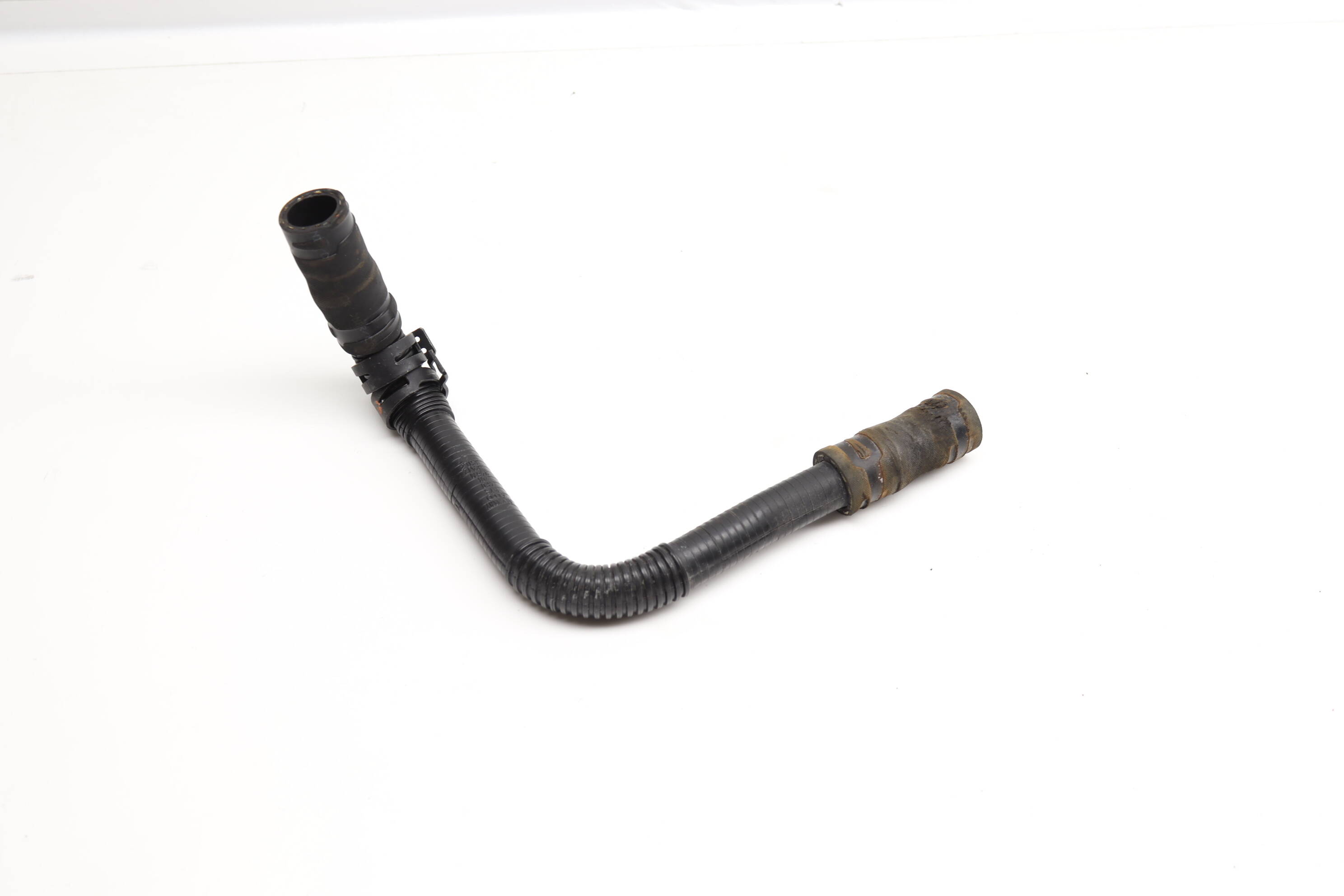 Fuel Vapor / Charcoal Canister Pressure Hose 4F0201946M