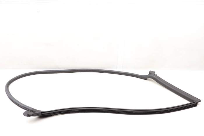 Door Seal / Weather Stripping (Inner) 8W8831708 main product photo