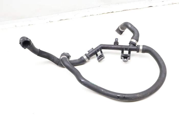 Coolant Hose / Line 17127592649 main product photo