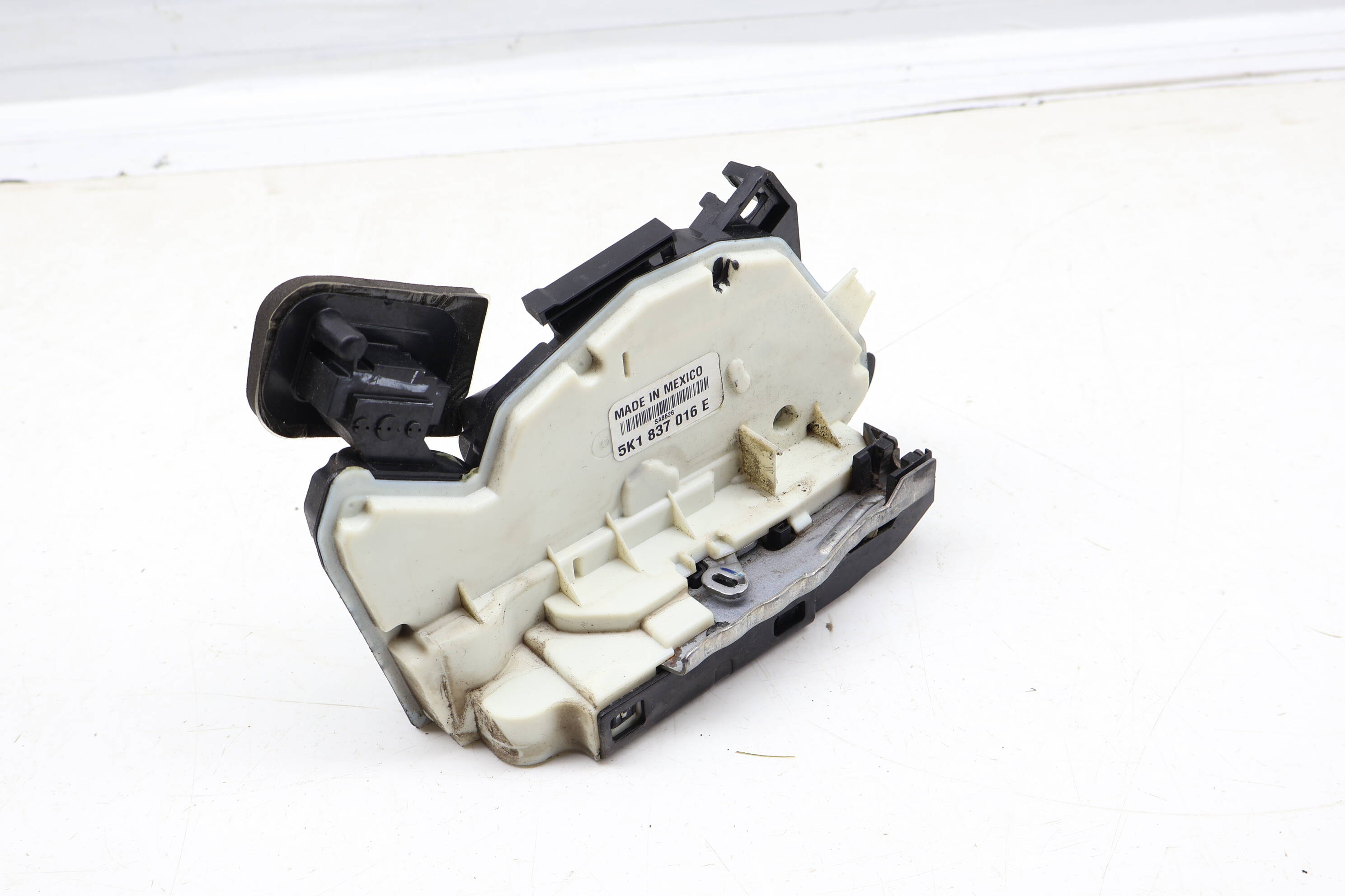 Door Latch / Lock Actuator 5K1837016E