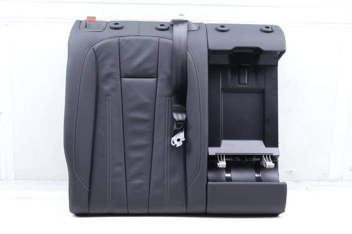 Upper Seat Backrest Cushion Assembly 8W0885806BC main product photo