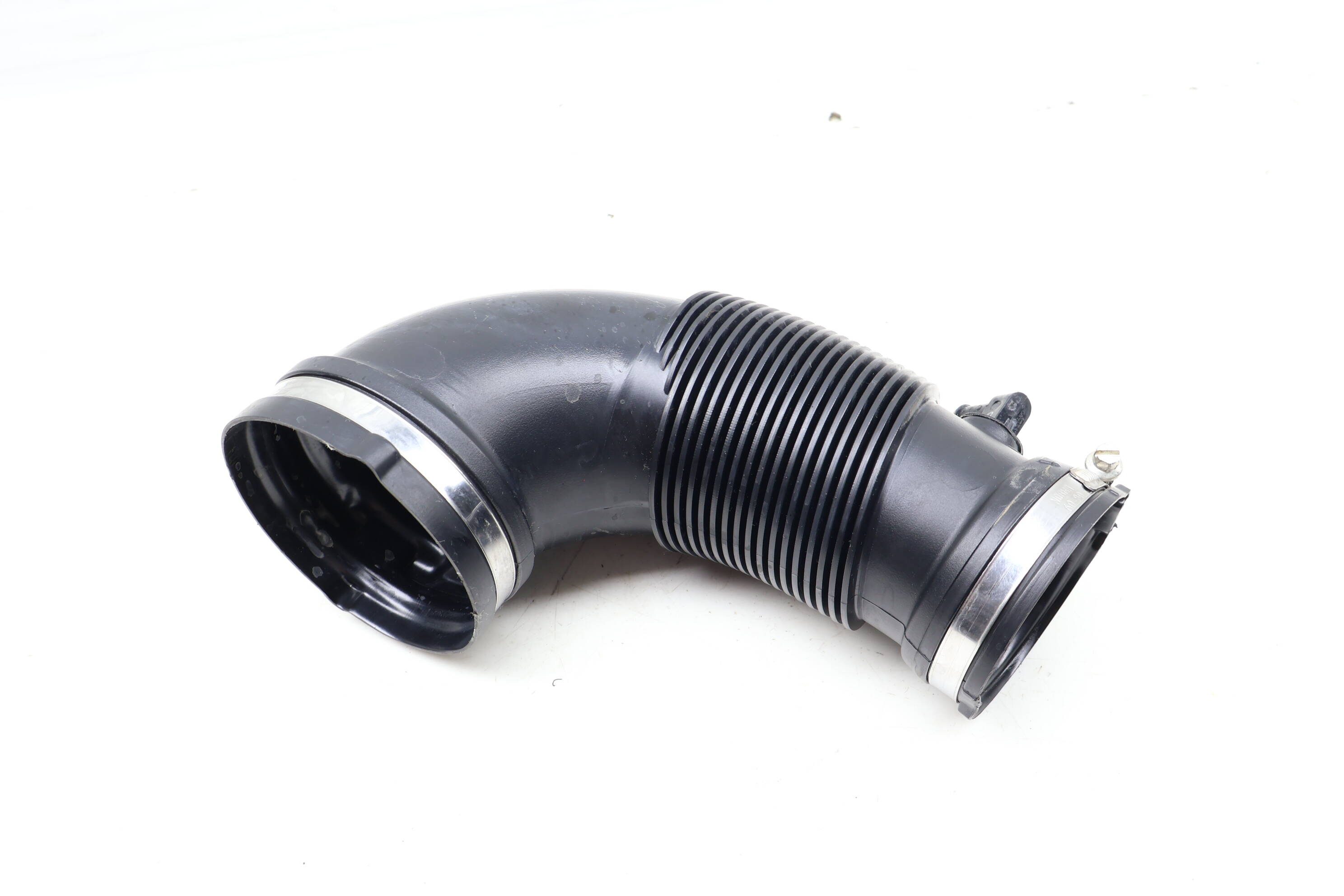 Air Intake Hose / Tube 06L129629G