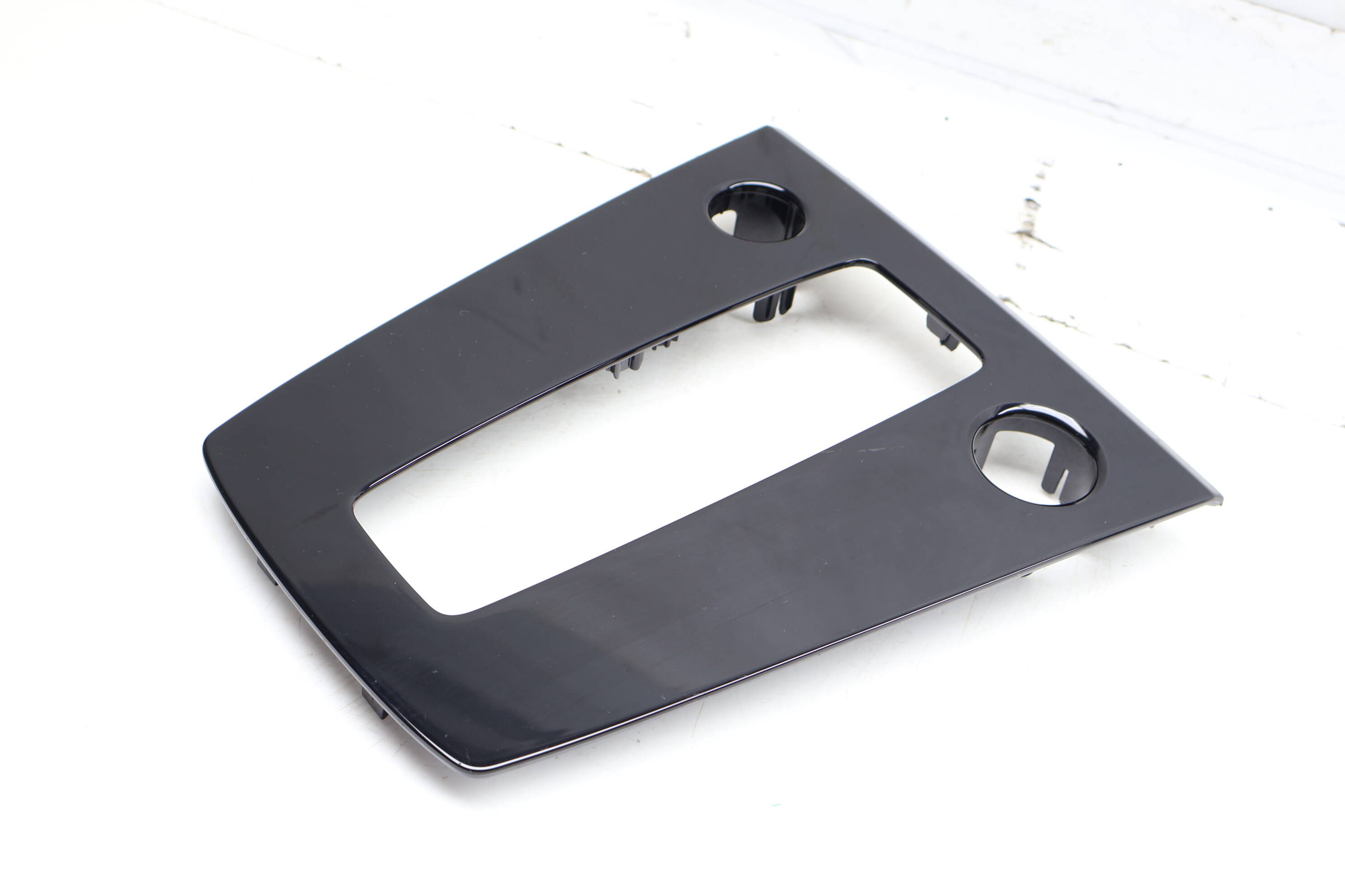Shifter Bezel / Center Console Trim 8Y1864261A