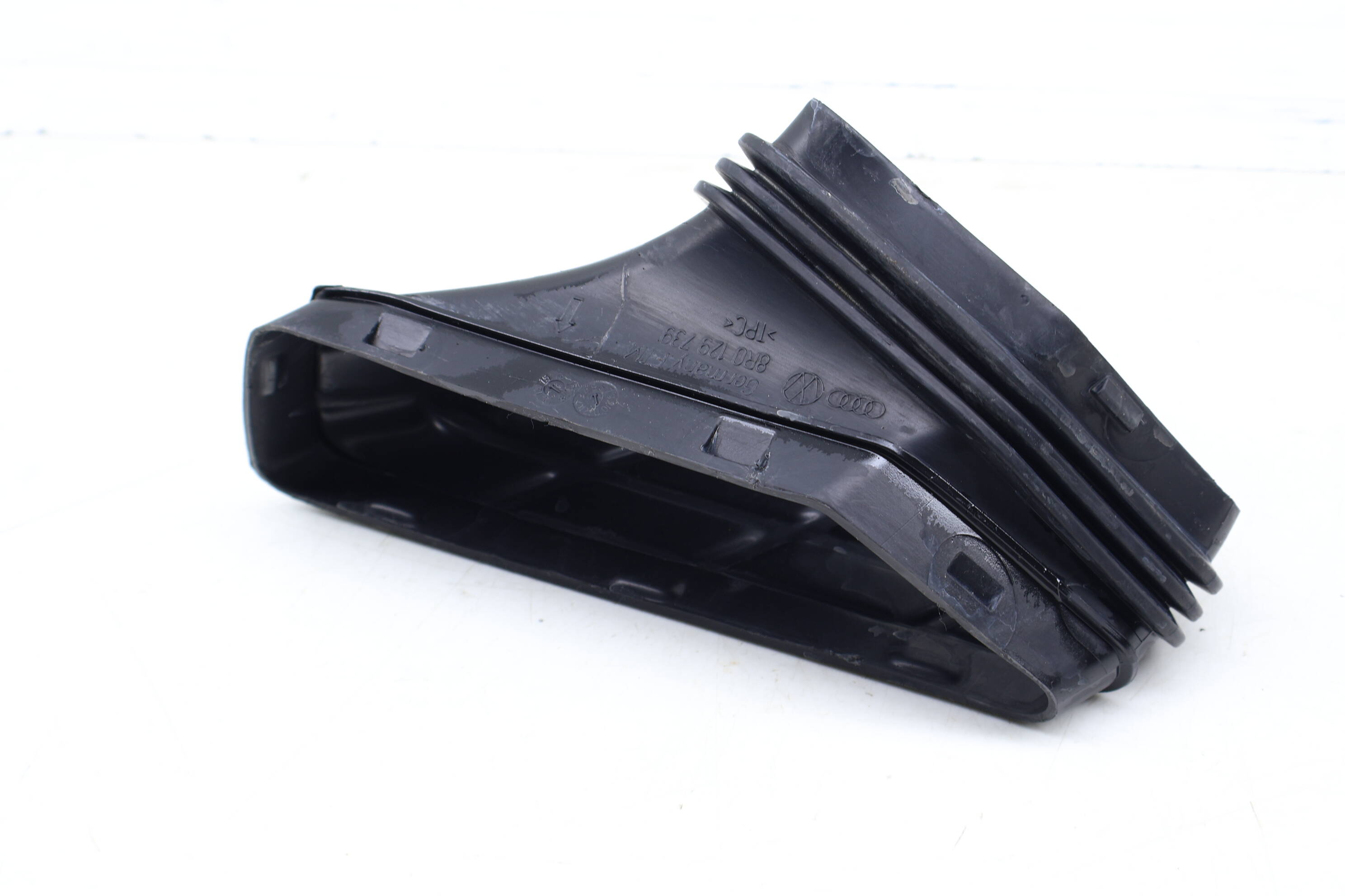 Air Intake Duct 8R0129739