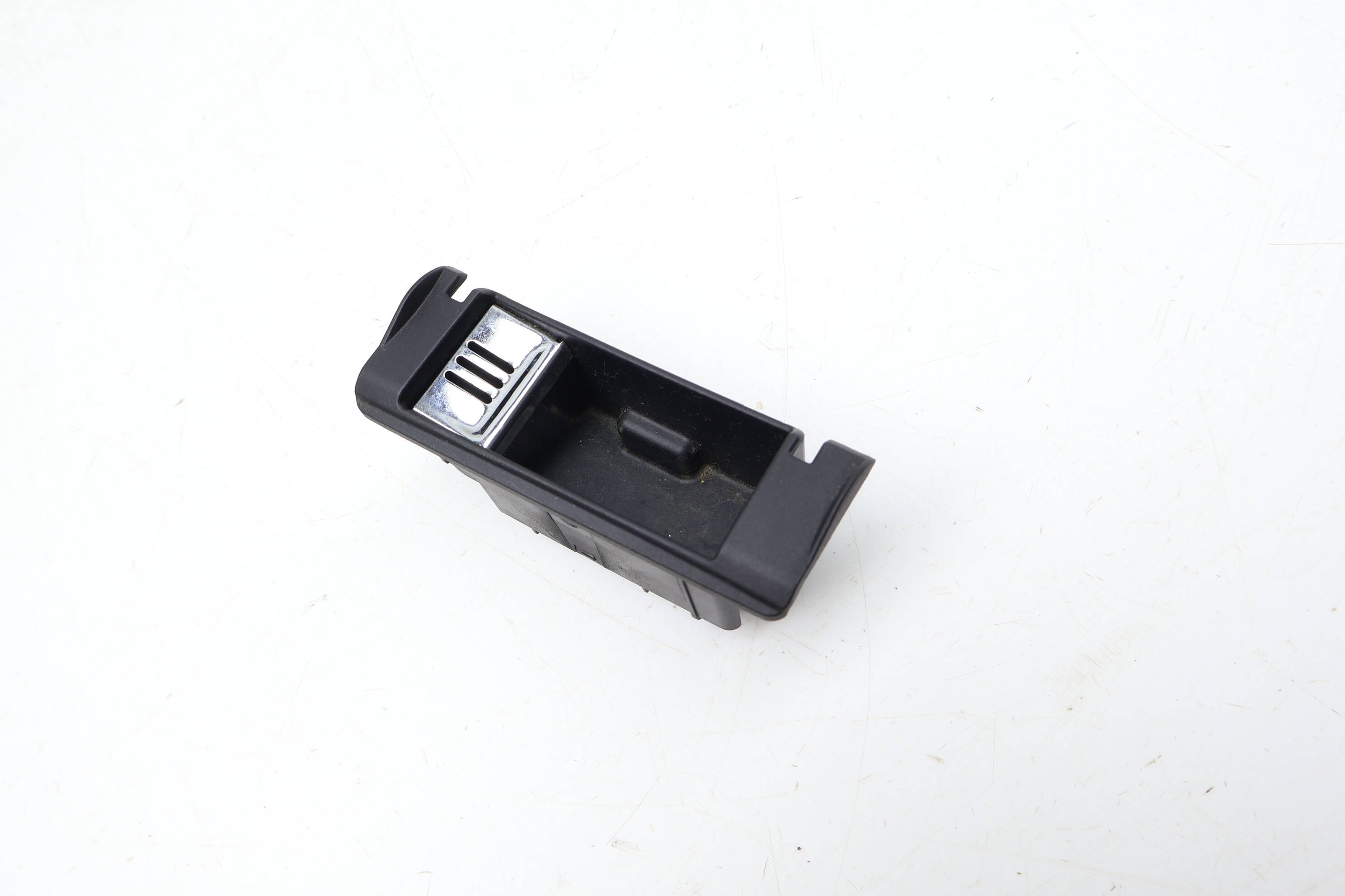 Door Ashtray / Ash Tray Insert 4B0857406A