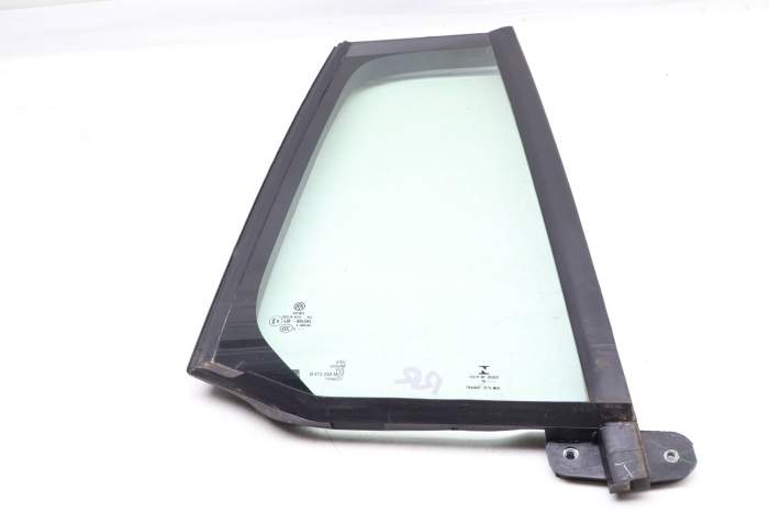 Door Window Vent Glass 5GM845214B main product photo