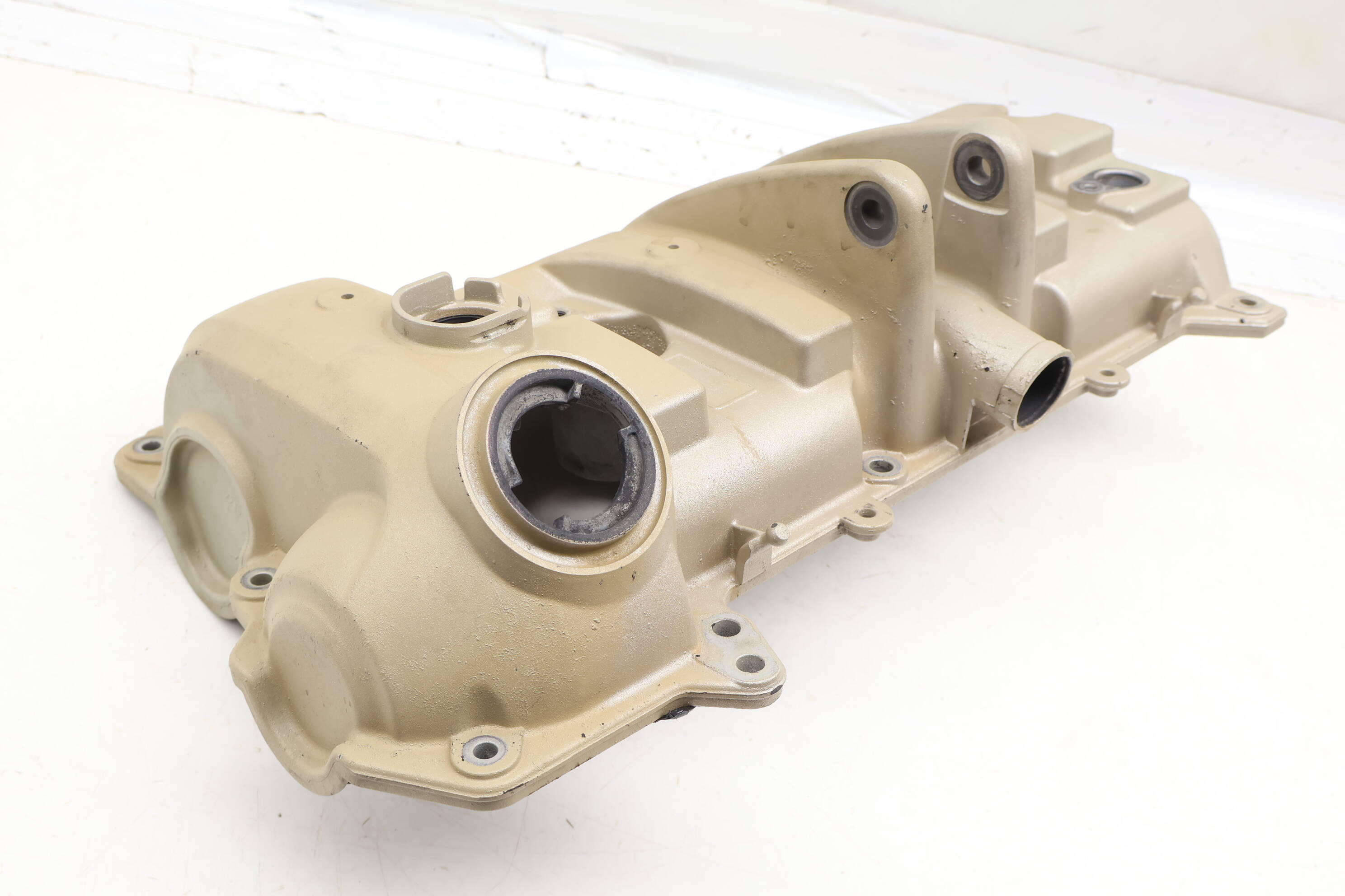 Engine / Valve Cylinder Head Cover 94610513500