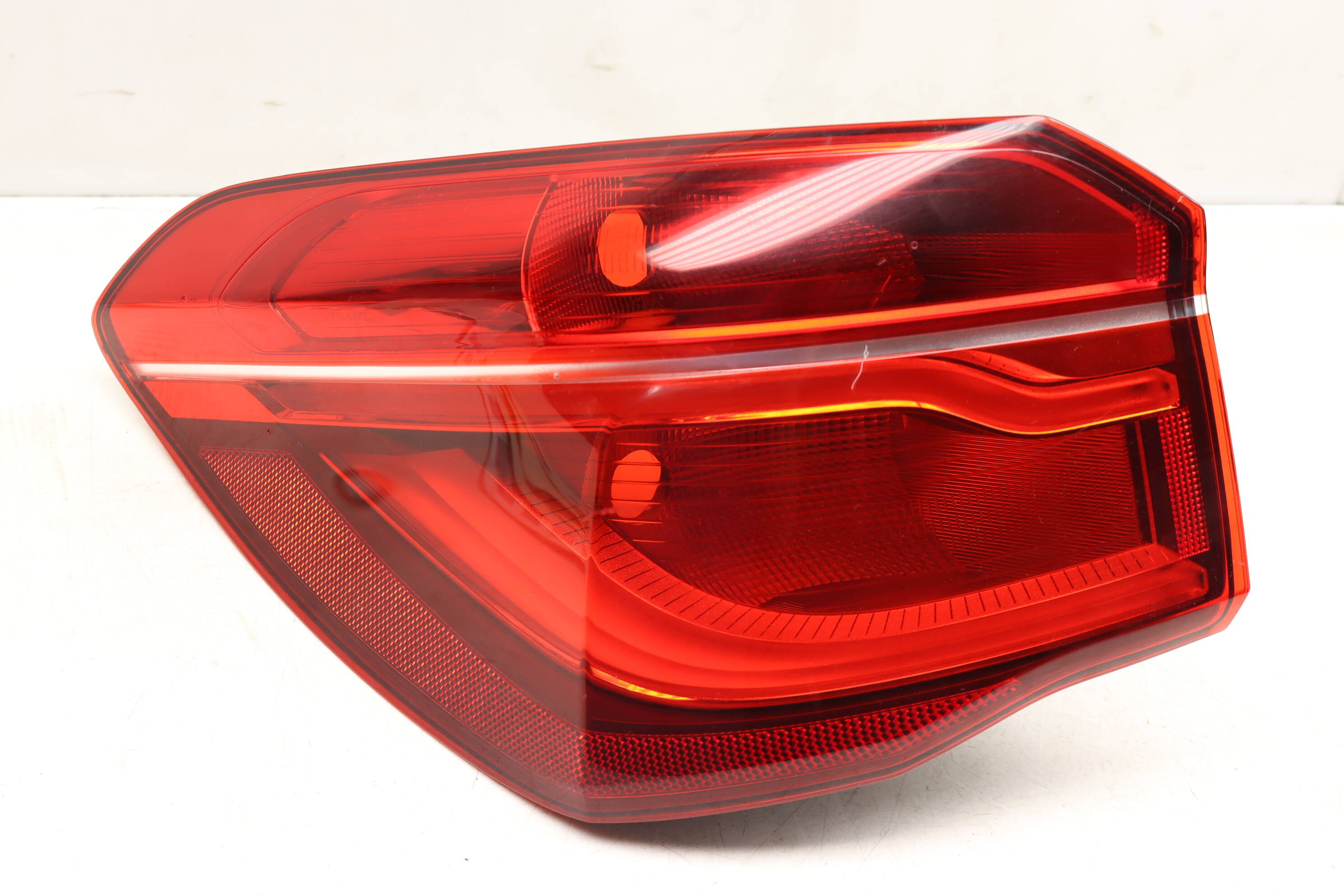 BMW Left Outer Tail Light / Lamp (X1) 63217350717