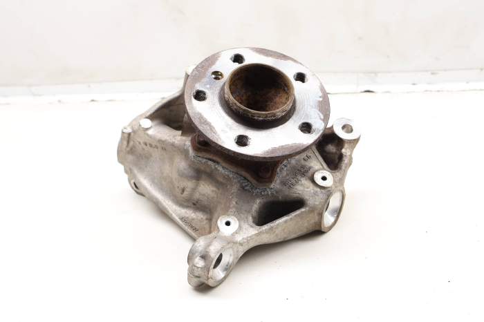 Spindle Knuckle W/ Wheel Bearing 31216852159 main product photo
