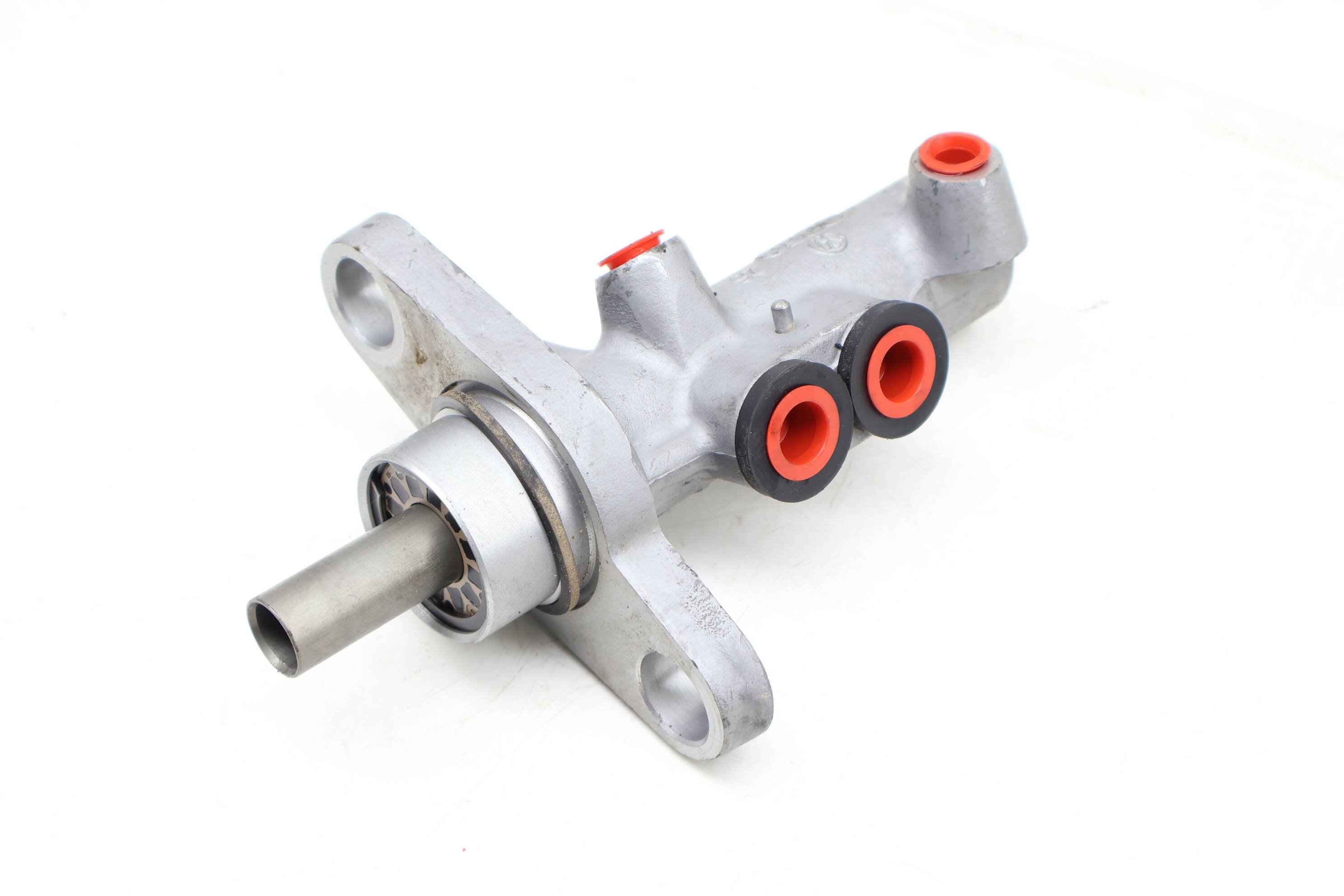 Brake Master Cylinder 7L8611019F