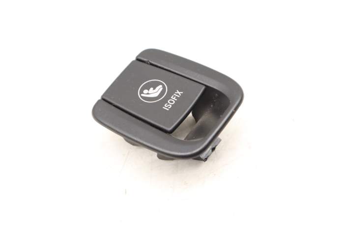 Isofix hook clearance