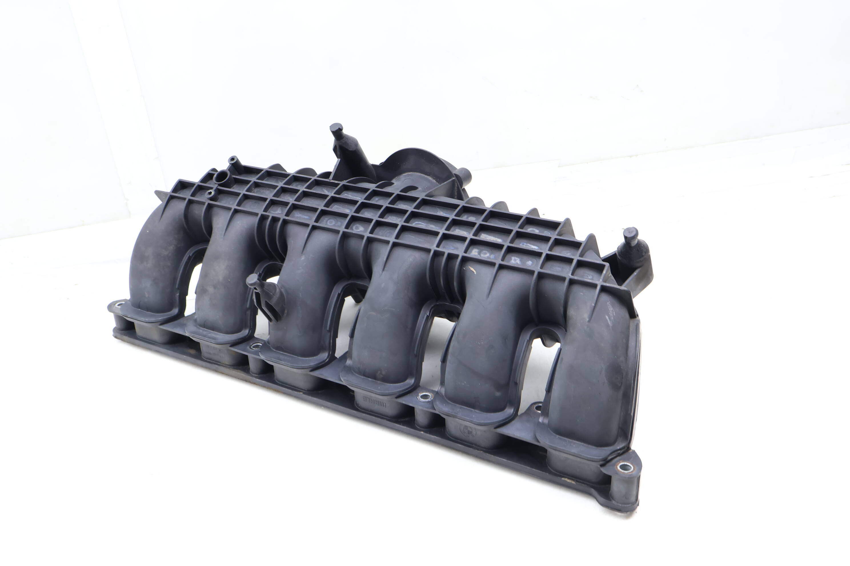 Intake Manifold 11617564679