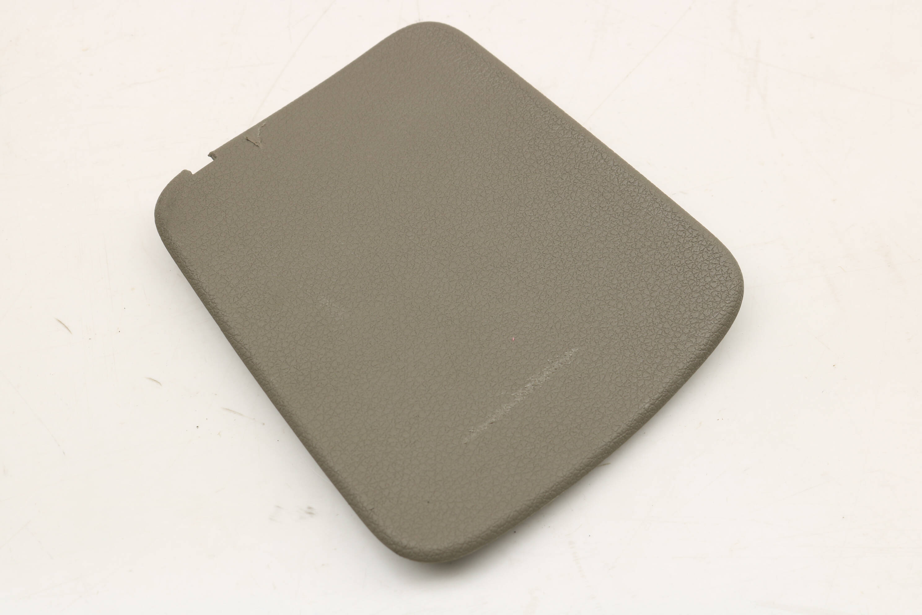 Trunk Hatch Tail Light Cover / Panel 4L0867657