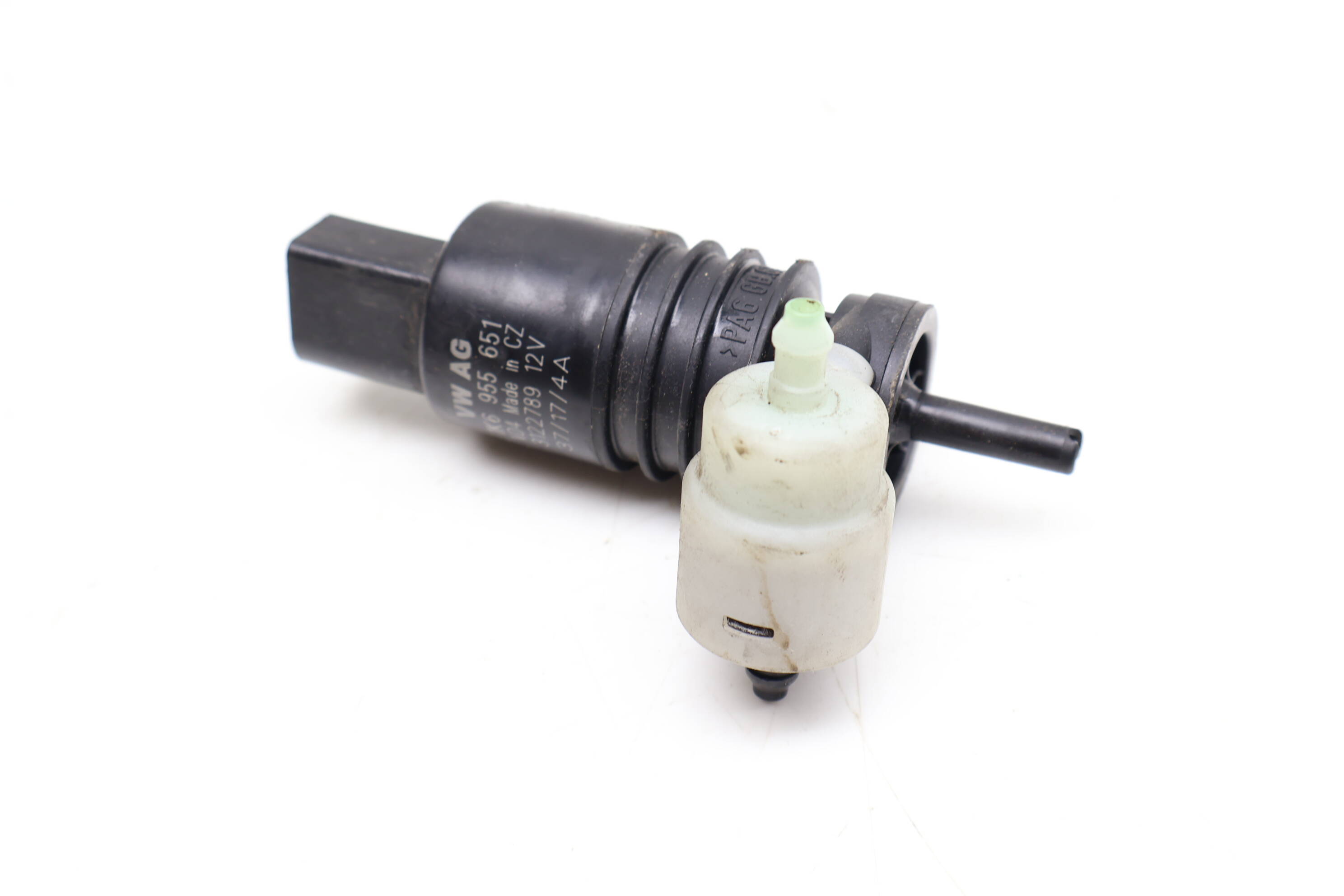 Windshield Washer Pump 1K6955651 95562817201