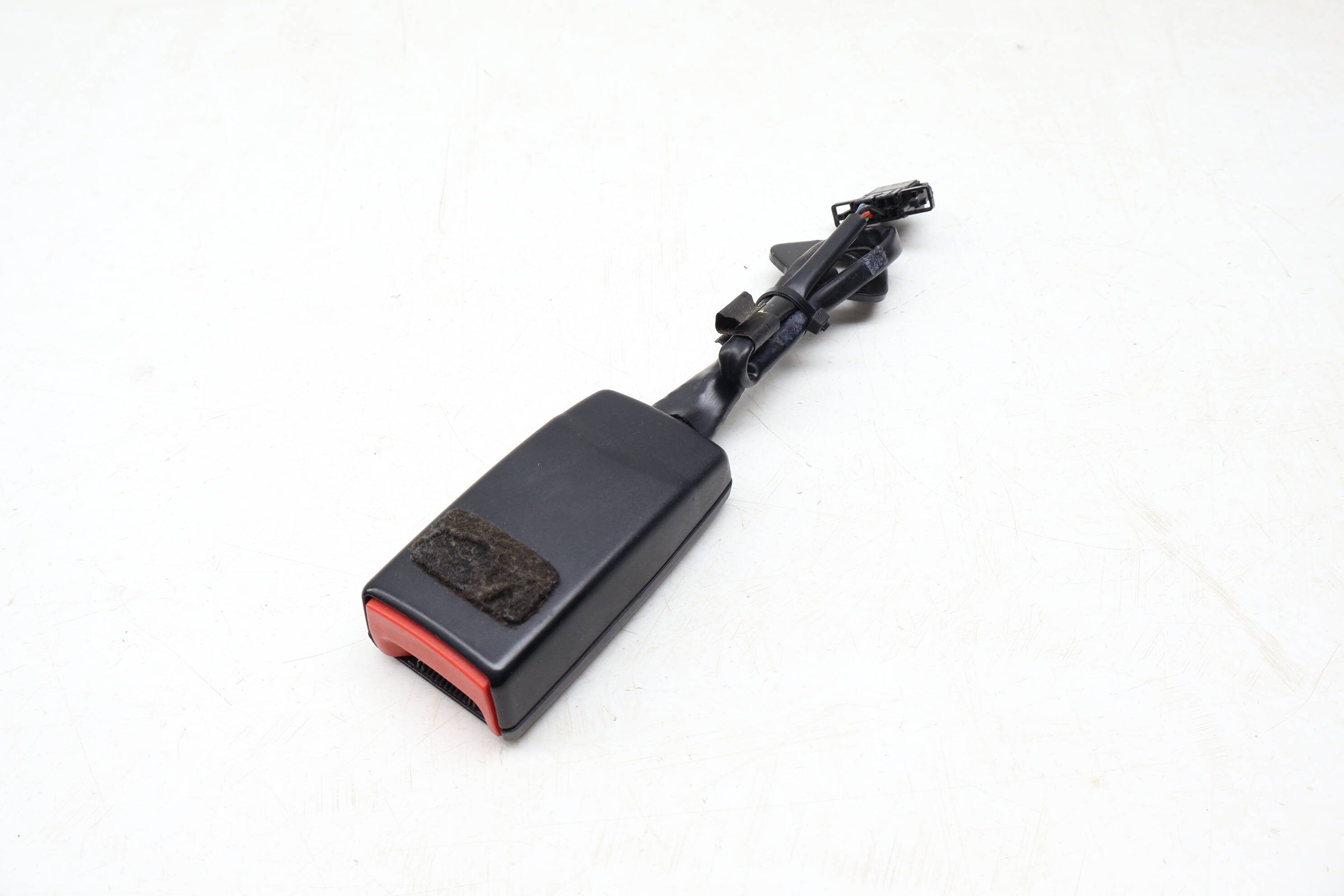 Seat Belt Buckle Receiver / Clip 4L0857756E