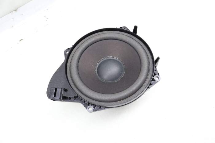 Subwoofer / Bass Box Speaker 80A035382 main product photo