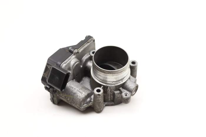 Tdi Throttle Body / Valve 03L128063F main product photo