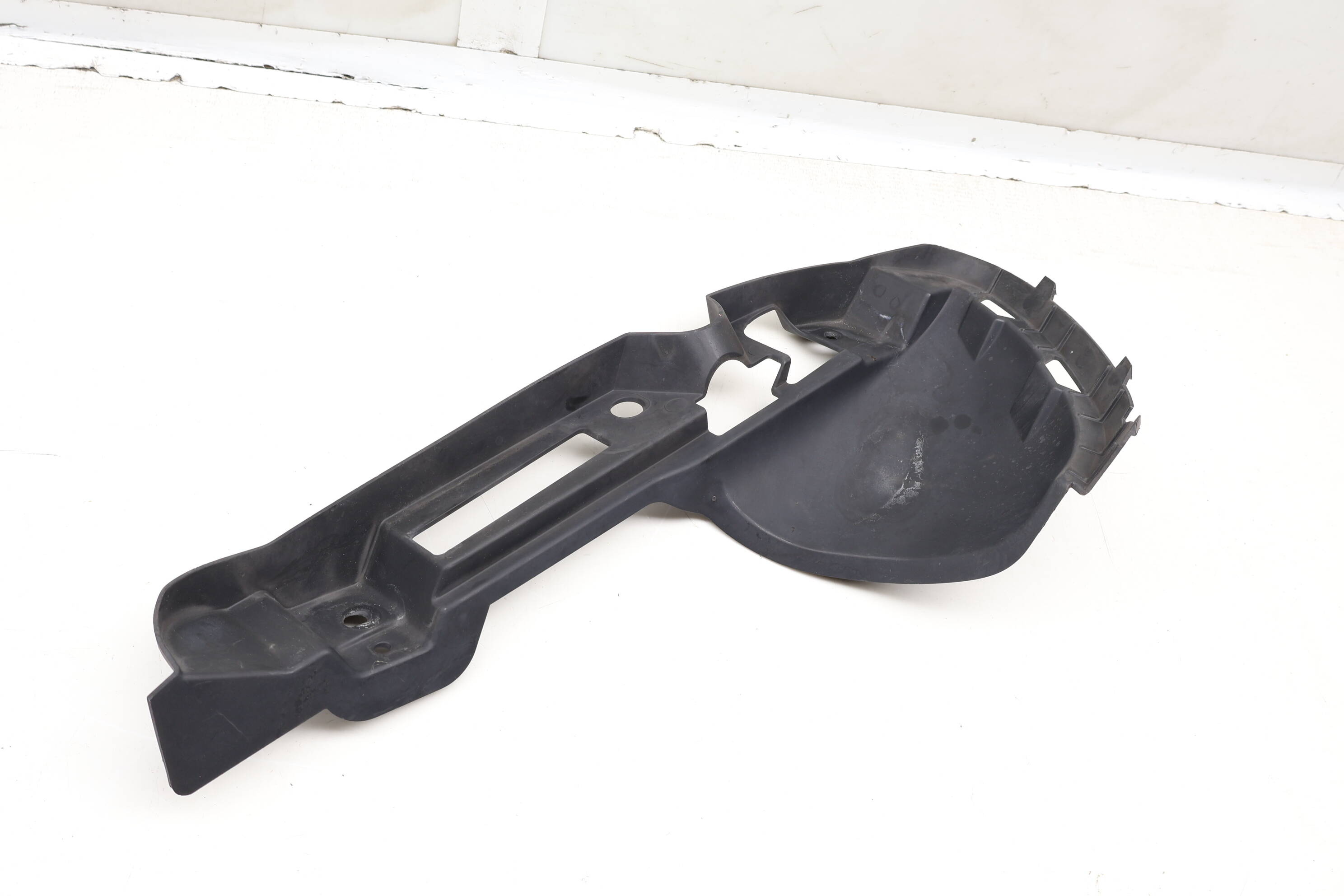 Bumper Grille Cover / Trim 7P5121334B 95850533420