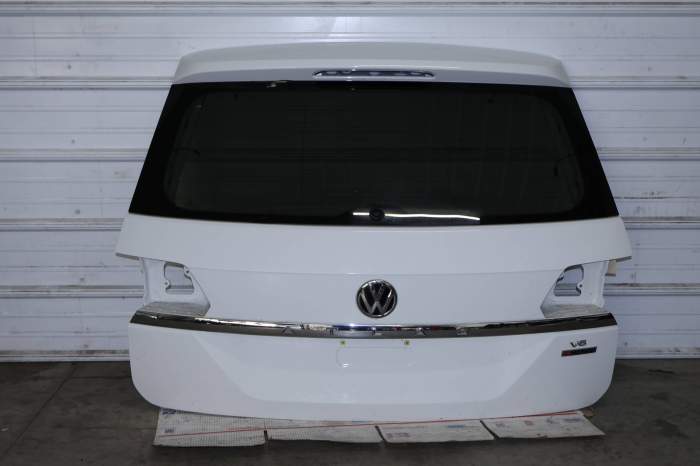 Hatch / Trunk Lid 3CN827025J main product photo