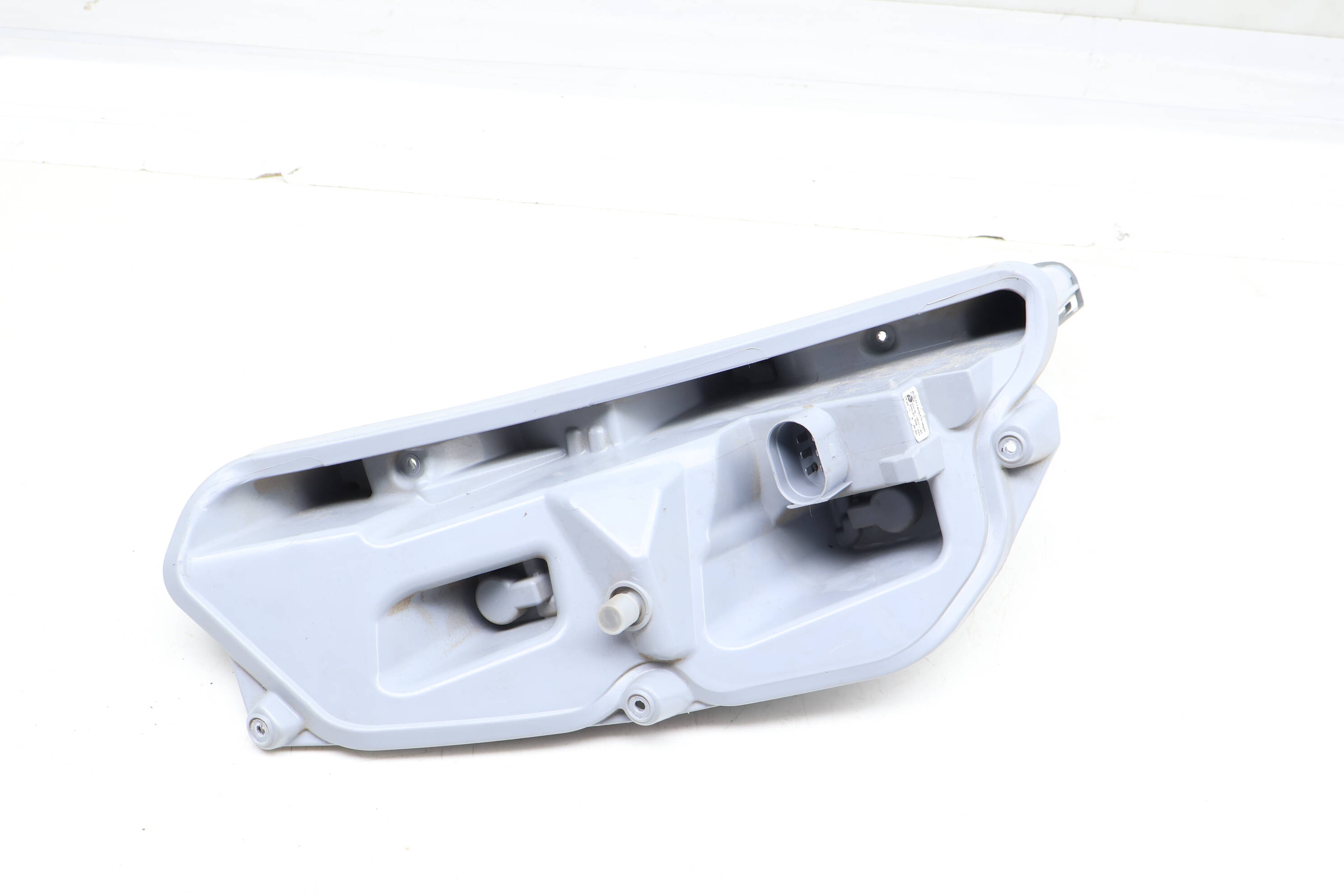 Tail Light Bulb Holder / Socket 8J0945257A