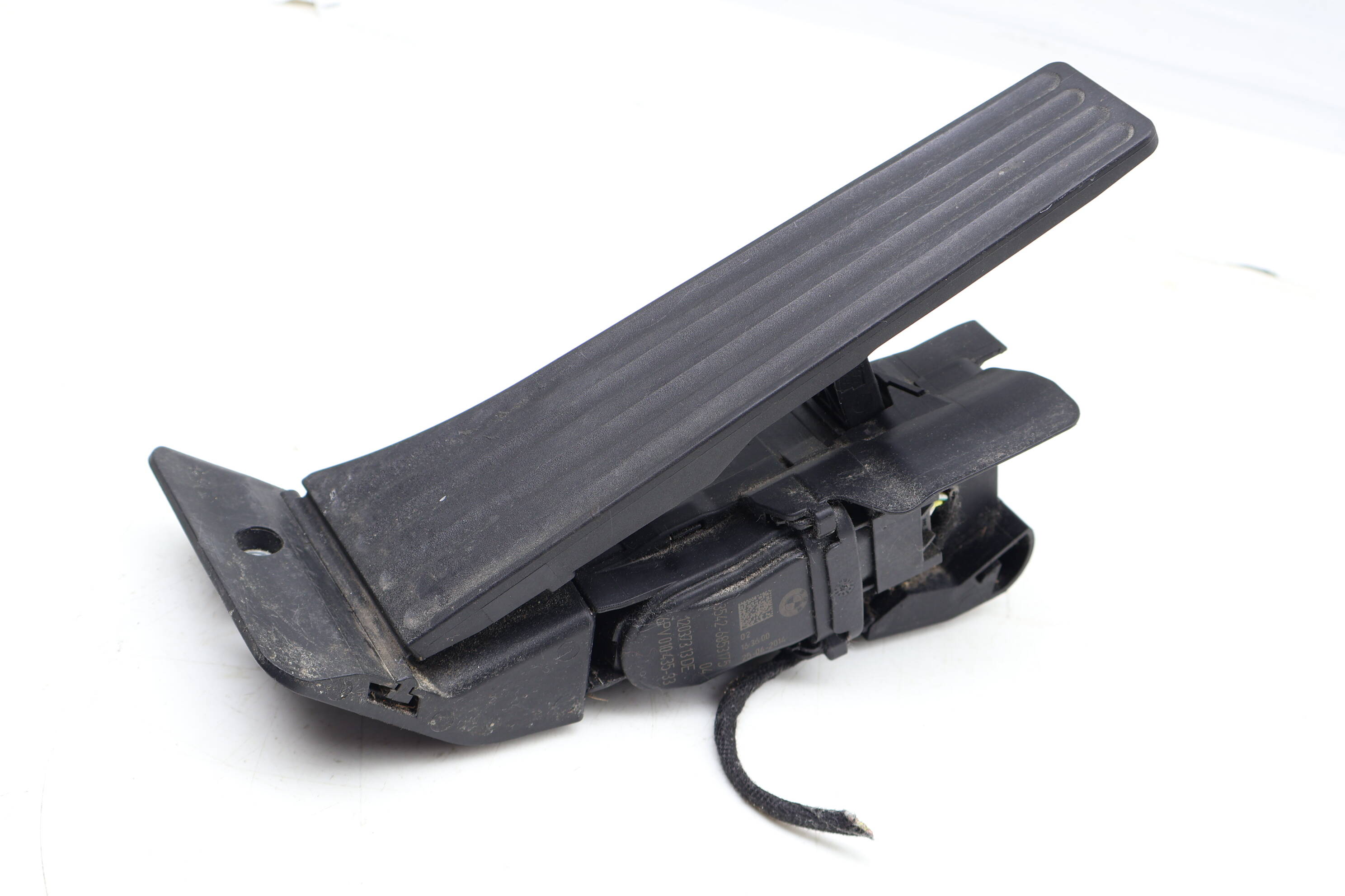 Gas Pedal / Accelerator Module 35426853175