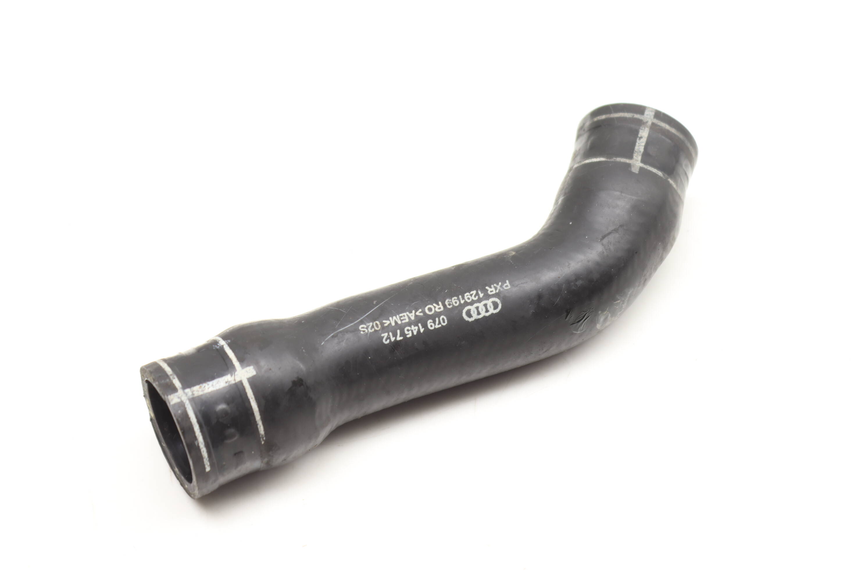 Turbo Intercooler Suction Hose / Line 079145712