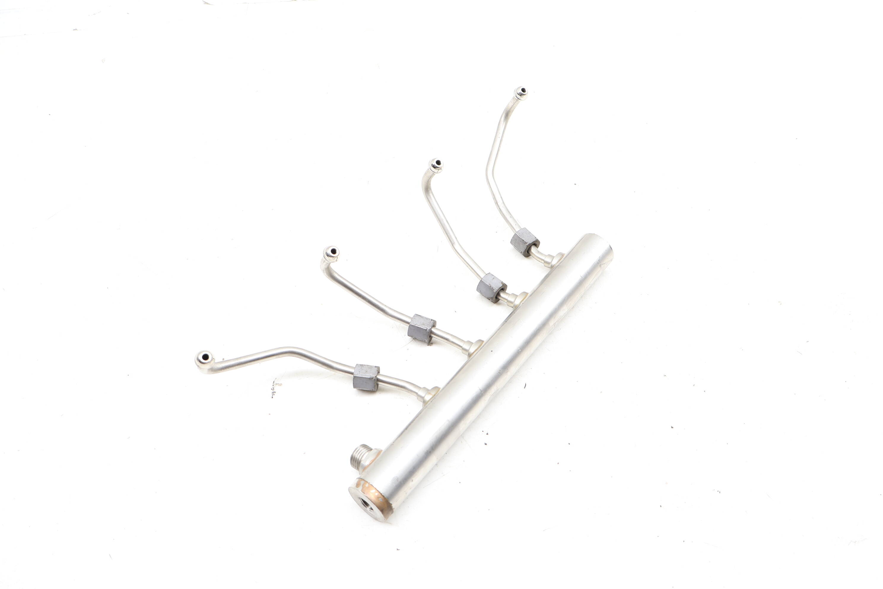 High Pressure Fuel Rail / Pipe 13537585411