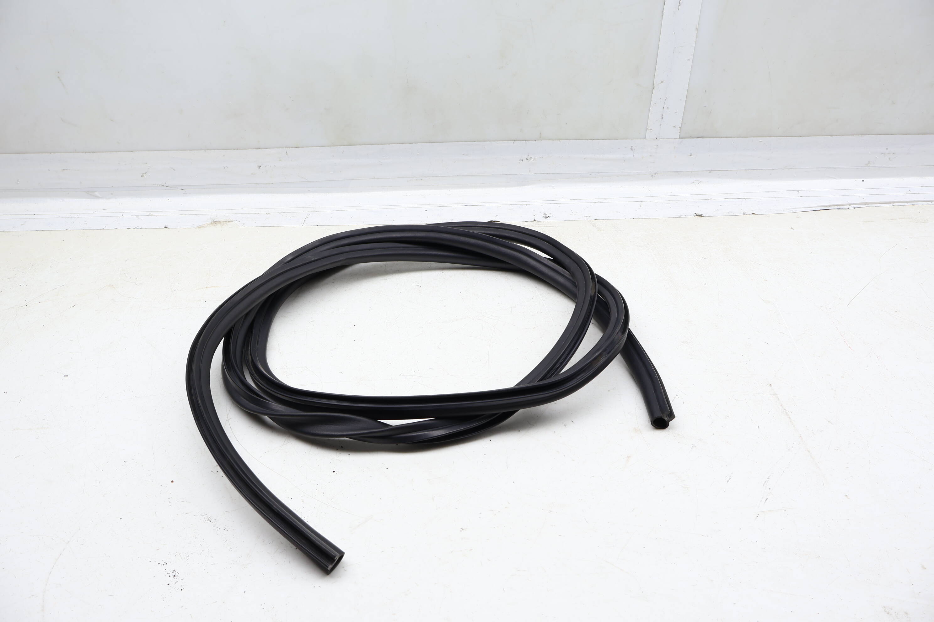 Engine Hood Seal / Weather Stripping 51767019775