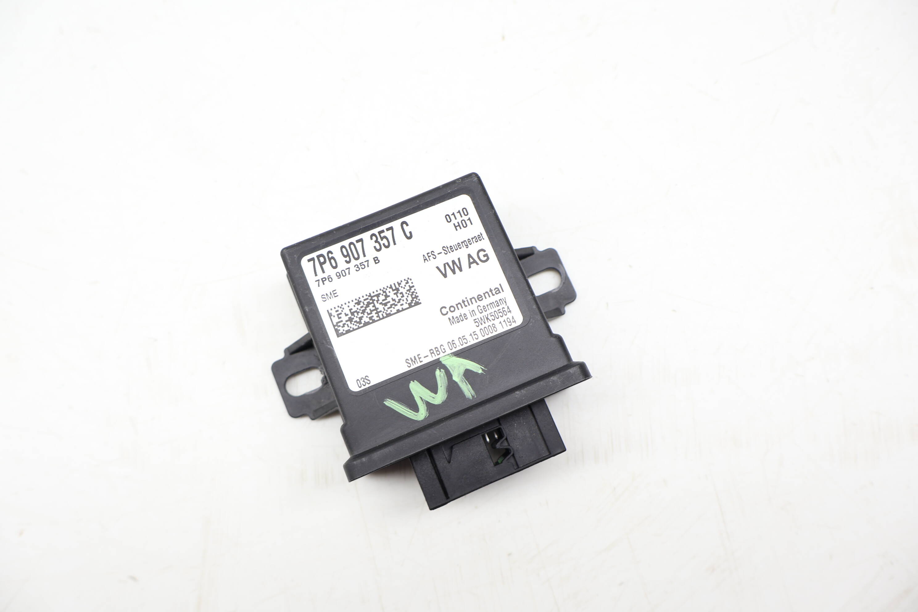 Headlight Range Control Module 7P6907357C