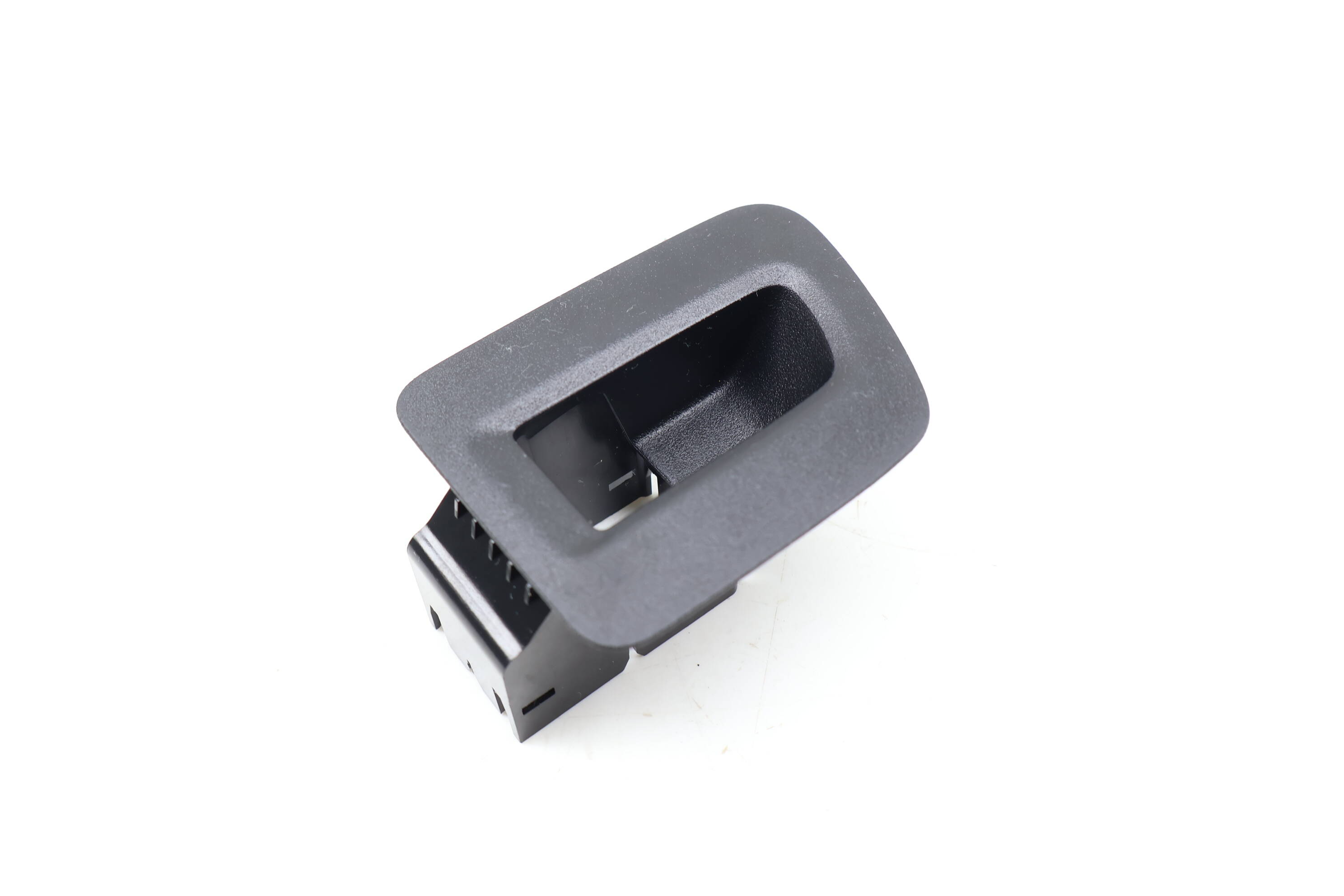 Door Switch Trim (Trunk) 3CN868963