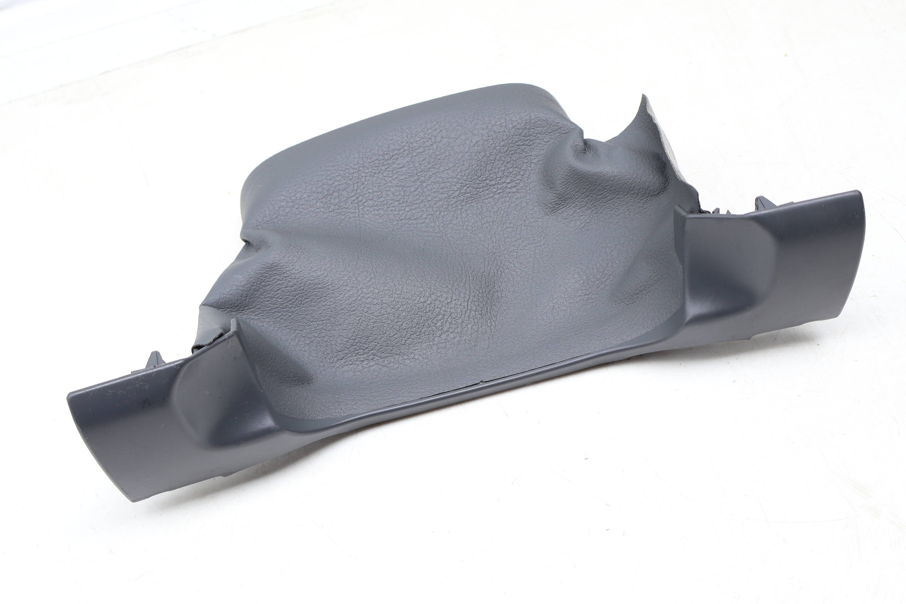 Steering Column Cover / Trim 8T0858345A