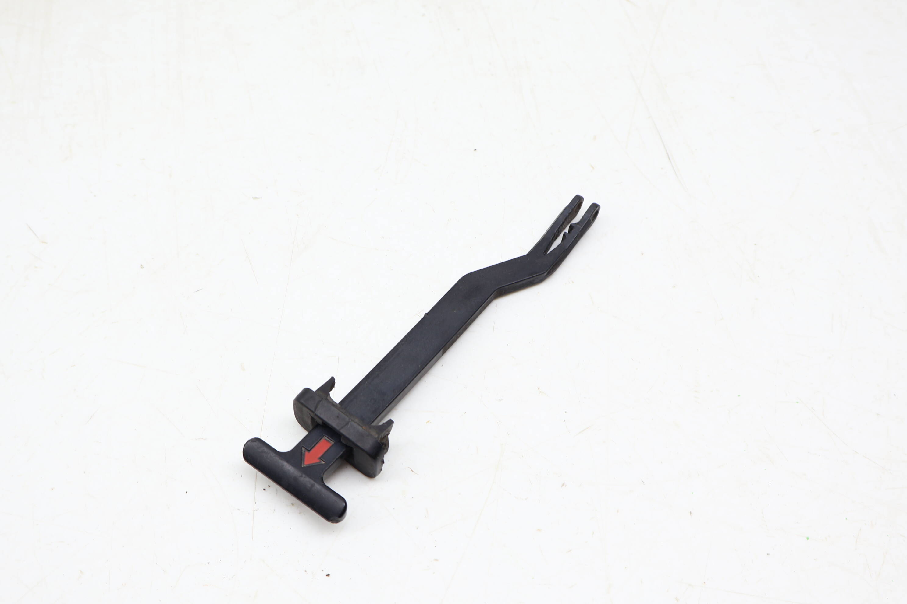 Hood Latch Release Rod / Handle 3B0823593D