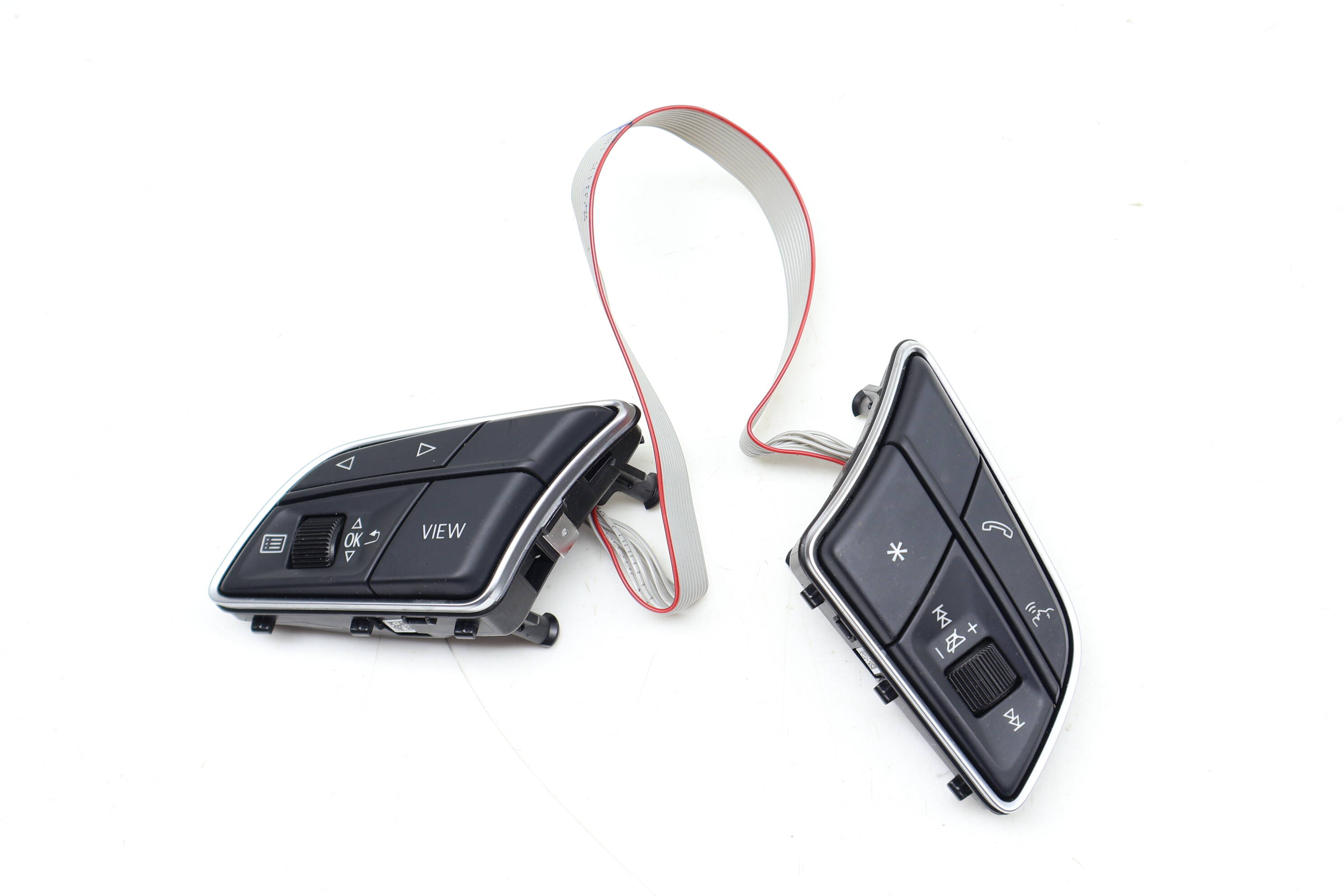 Steering Wheel Control Switch / Button Set 82A951523B