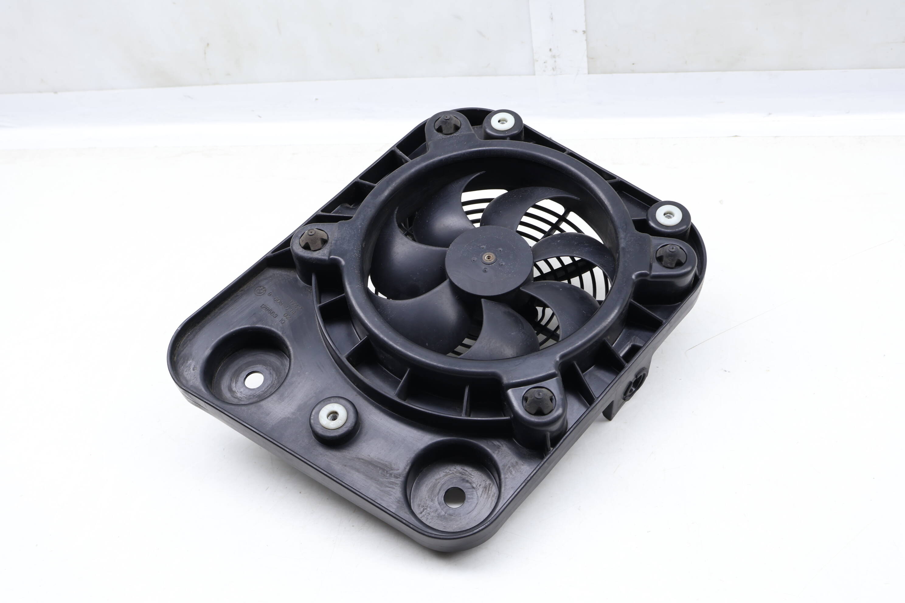 Electric&#x20;Cooling&#x20;Fan&#x20;17428608033