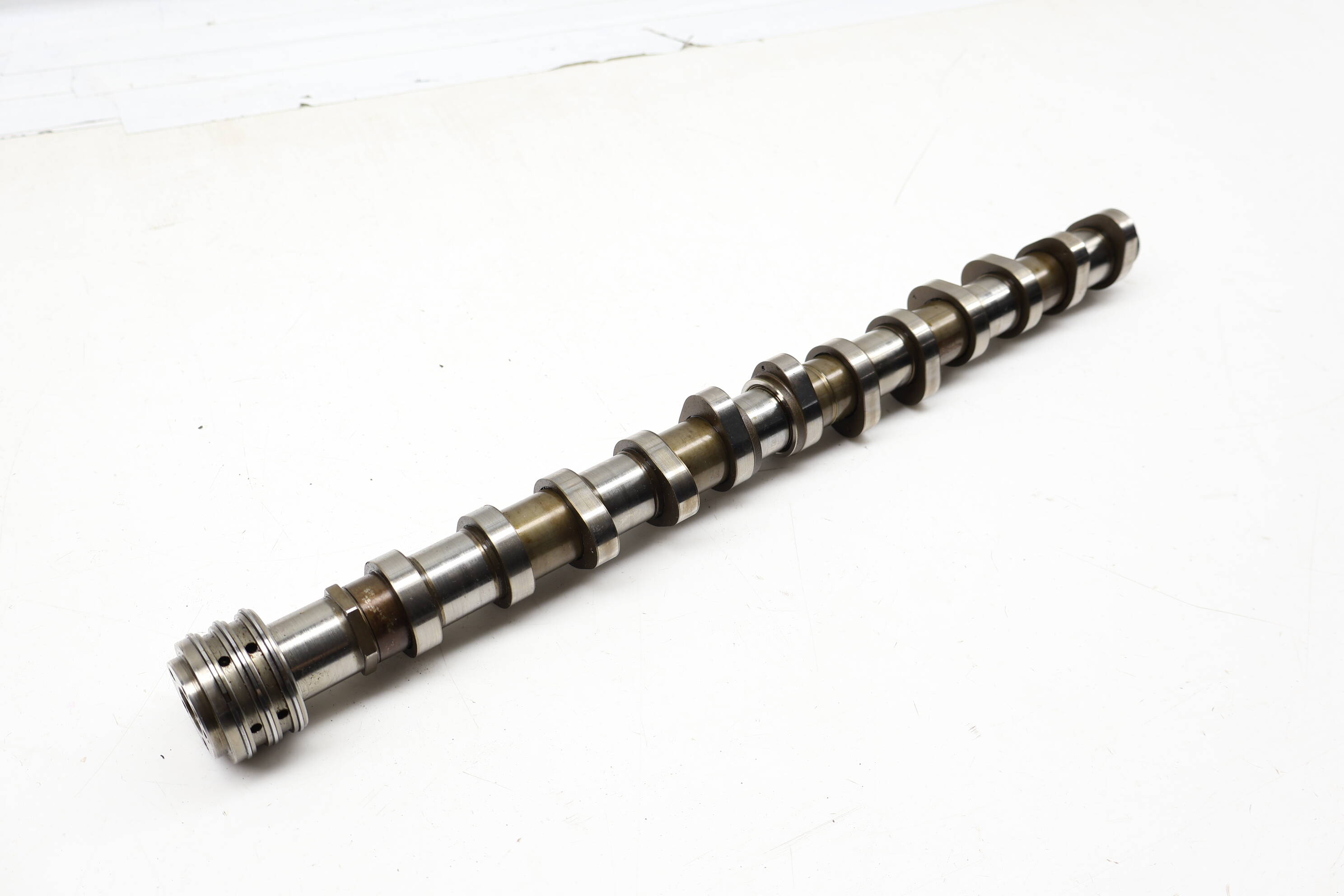 Exhaust Cam Shaft / Camshaft 03H109101N