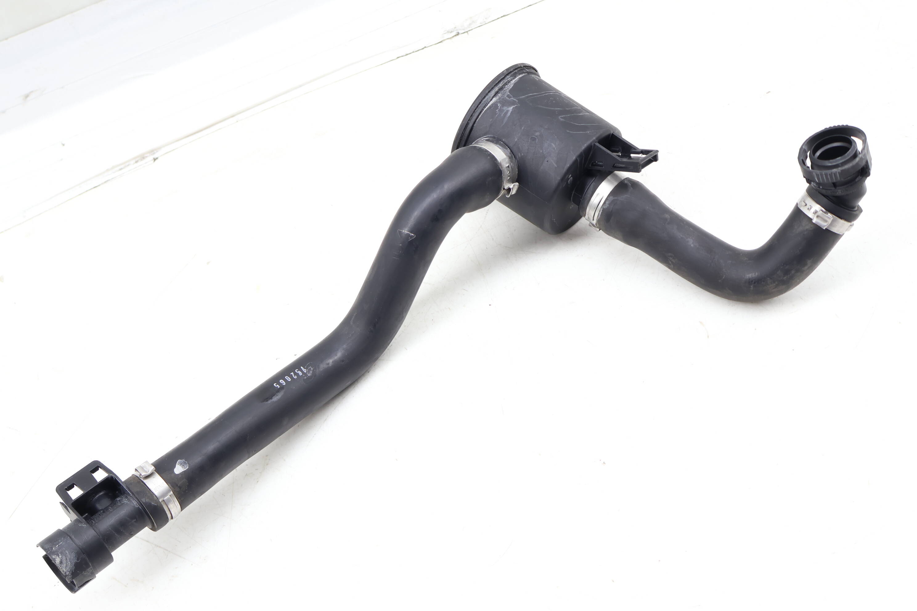 Secondary Air Pump Hose / Line 079133817R