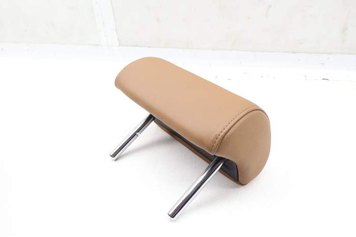 Center Headrest / Head Rest 4F0885975T main product photo