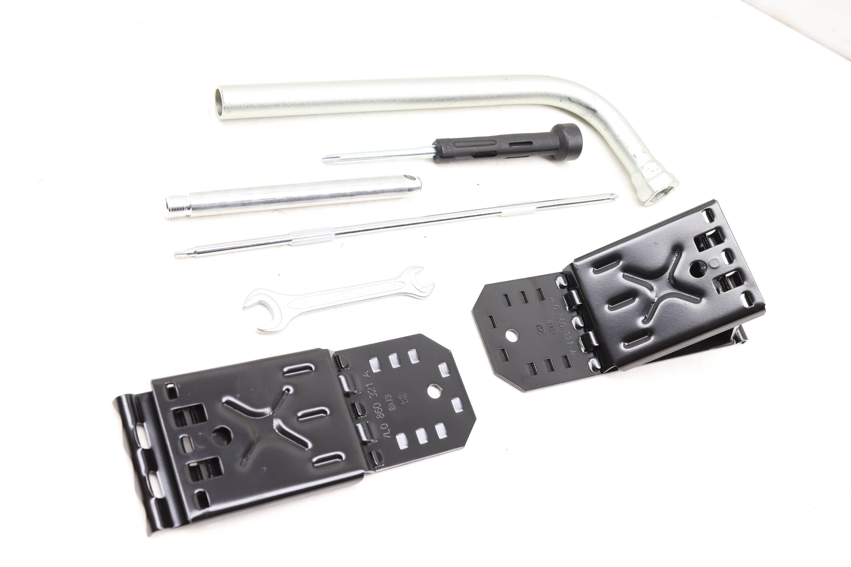 Tool Kit W/ Wheel Chock Set