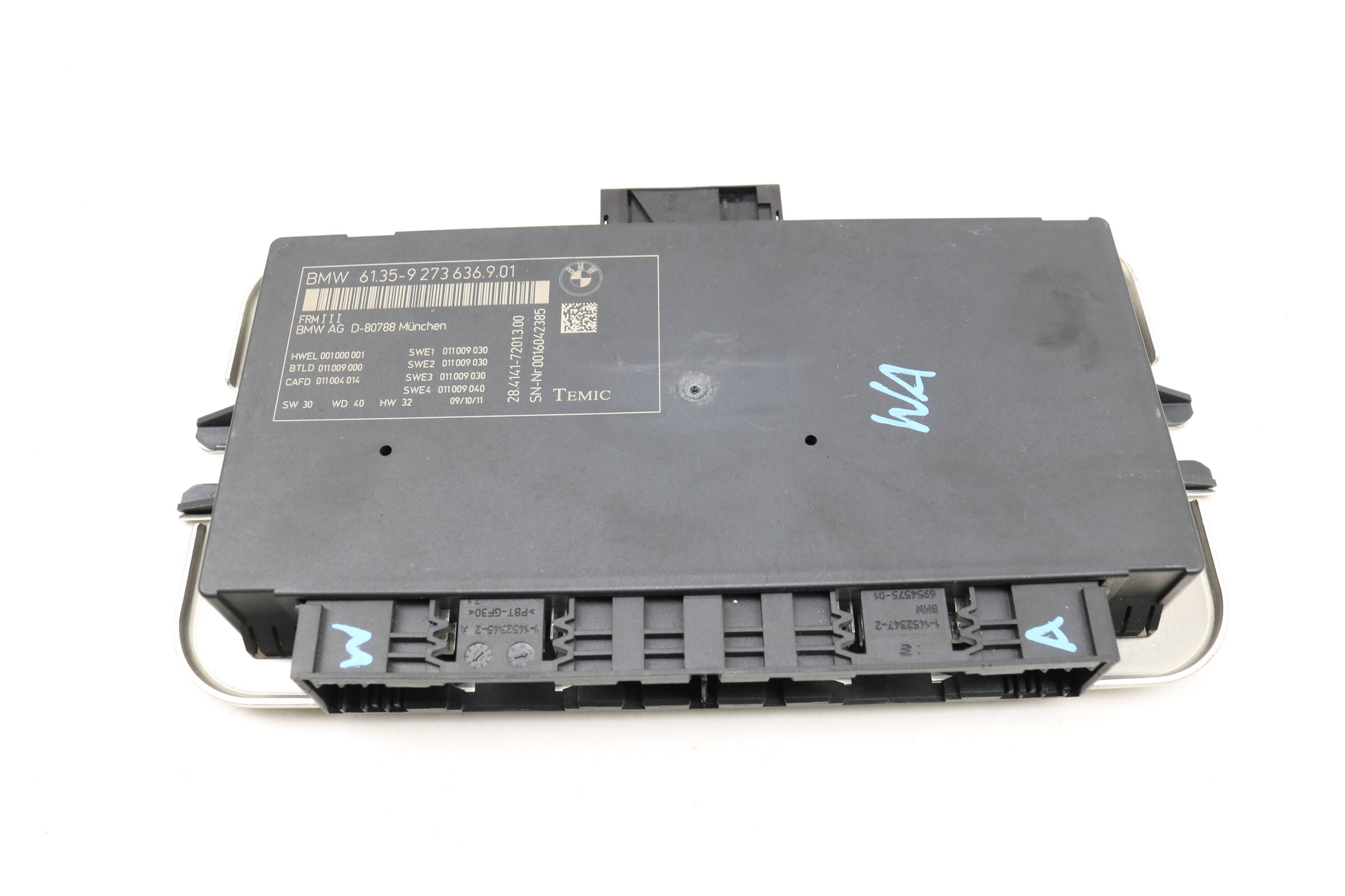 Frm3&#x20;&#x2F;&#x20;Footwell&#x20;Control&#x20;Module&#x20;61359273636