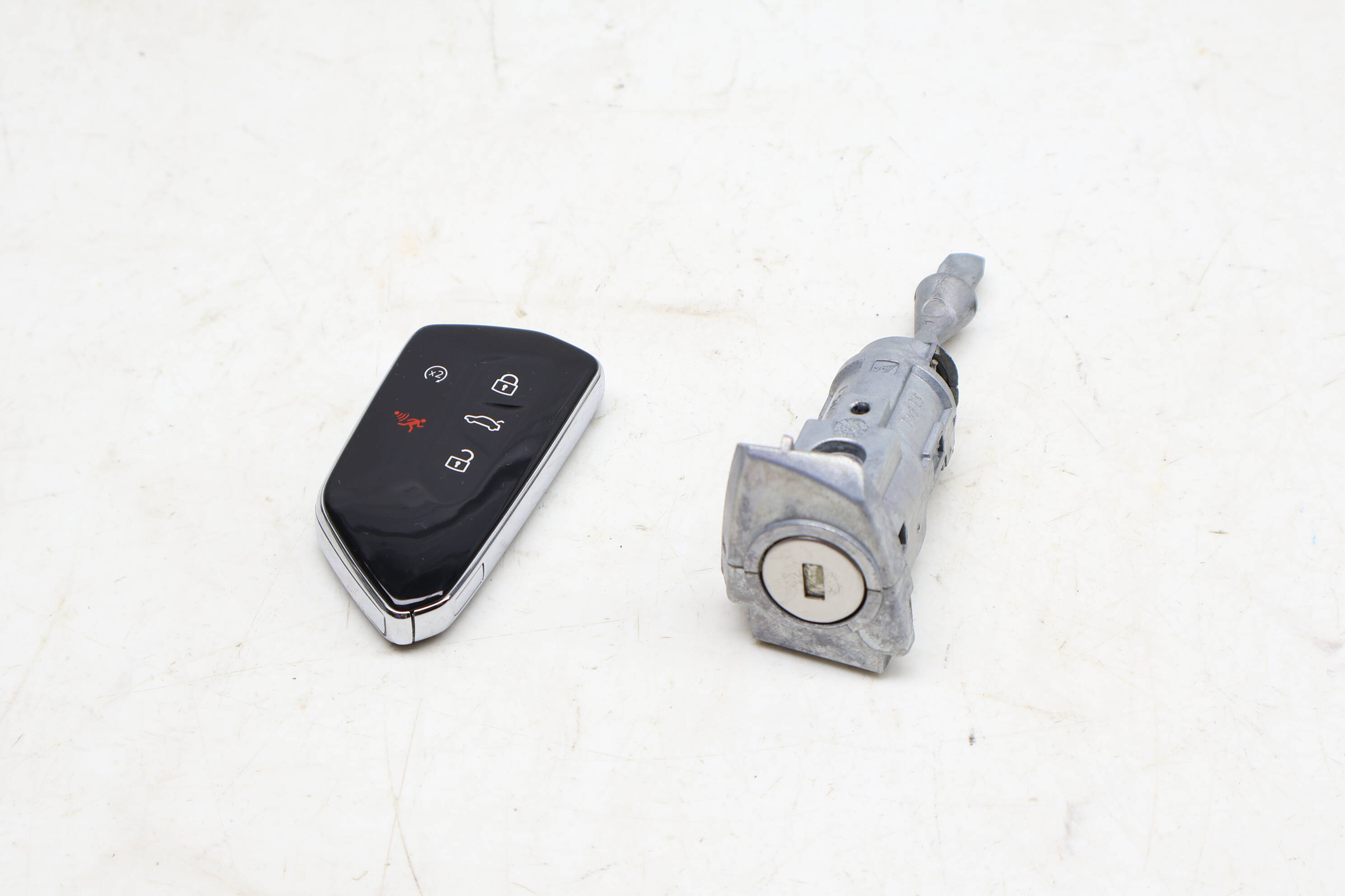 Lock Switch / Cylinder Set W/ Key 3CN898374C