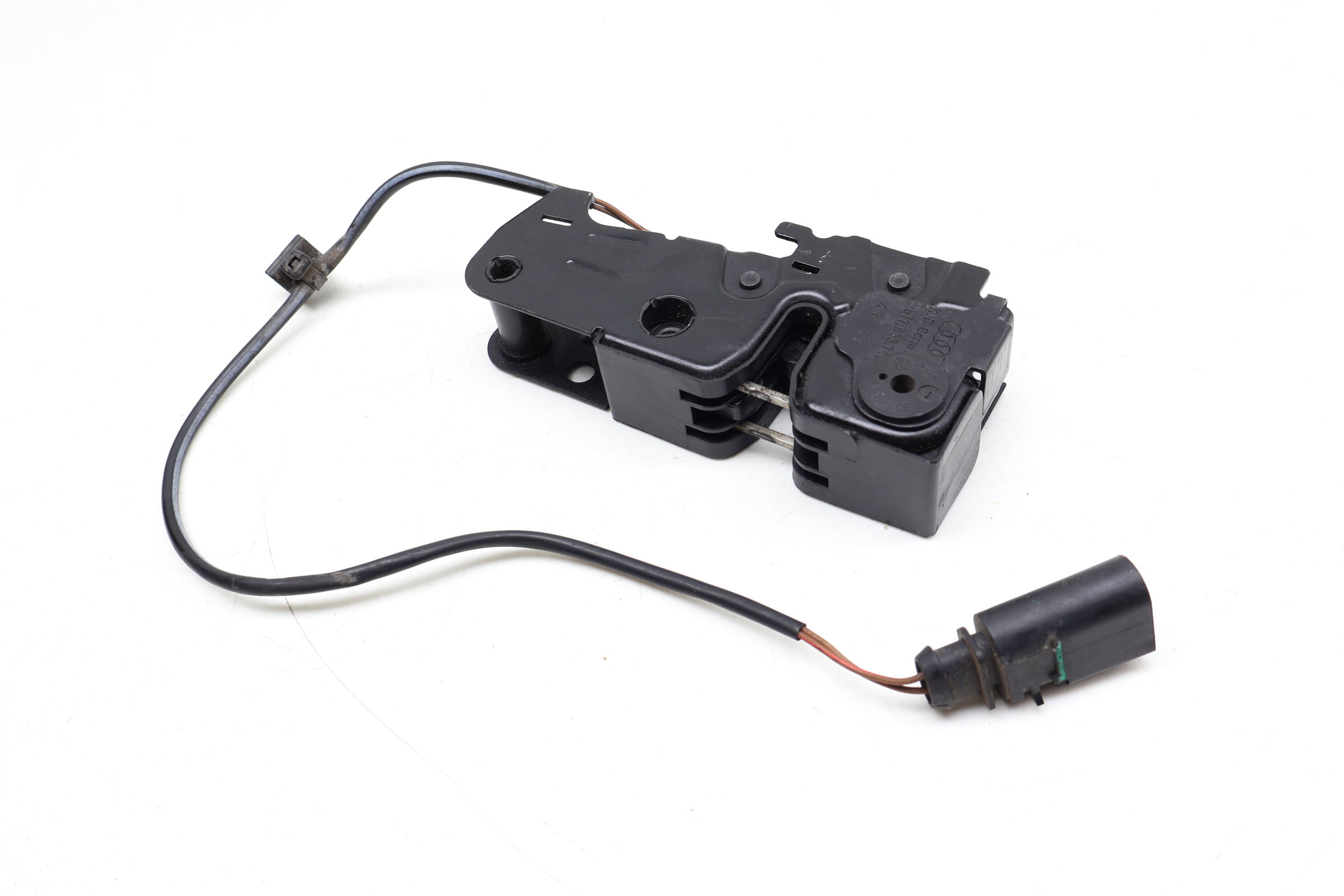 Lower Hood Latch W/ Switch 8T0823509D