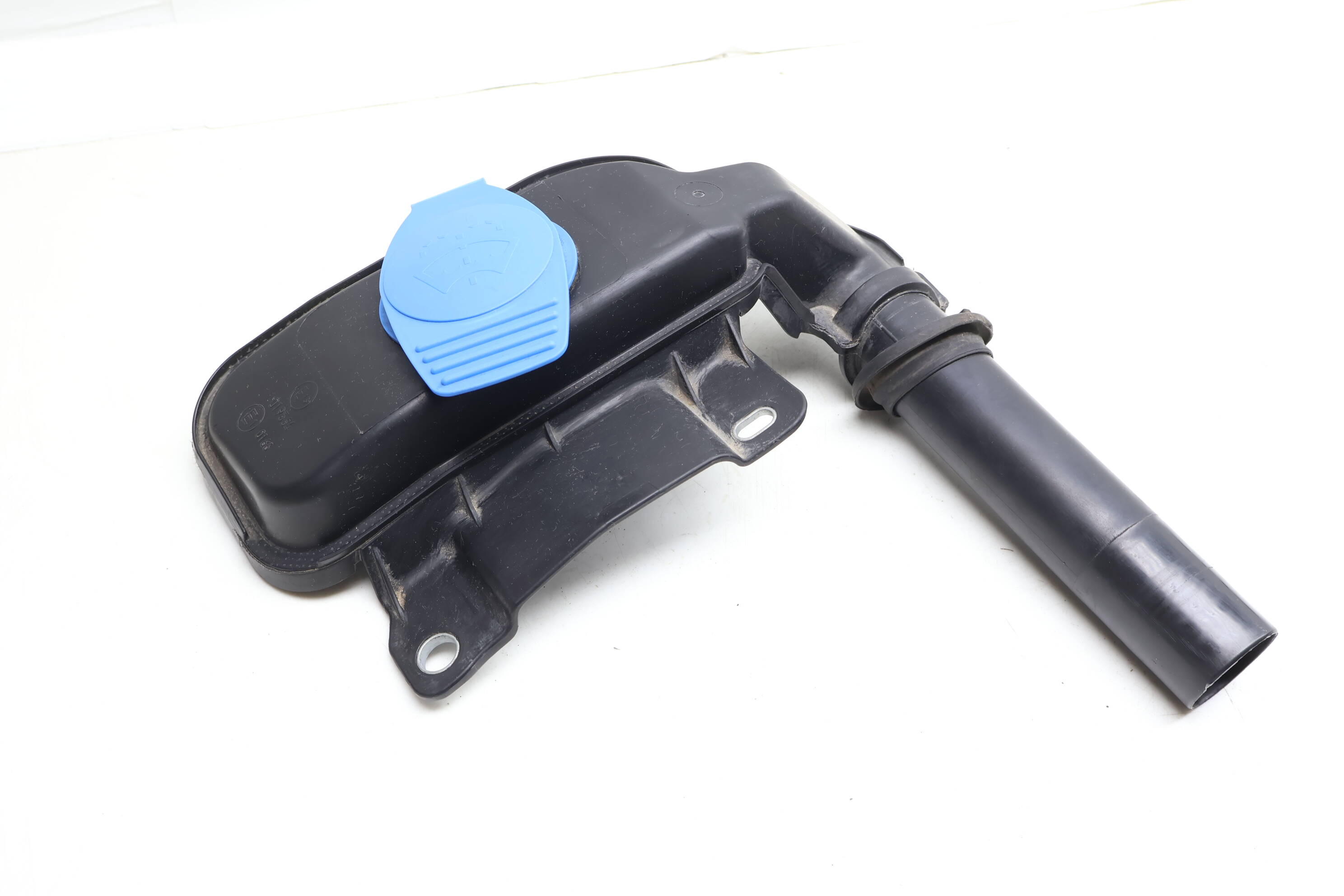 Upper Windshield Washer Reservoir / Filler Neck 8R0955452A