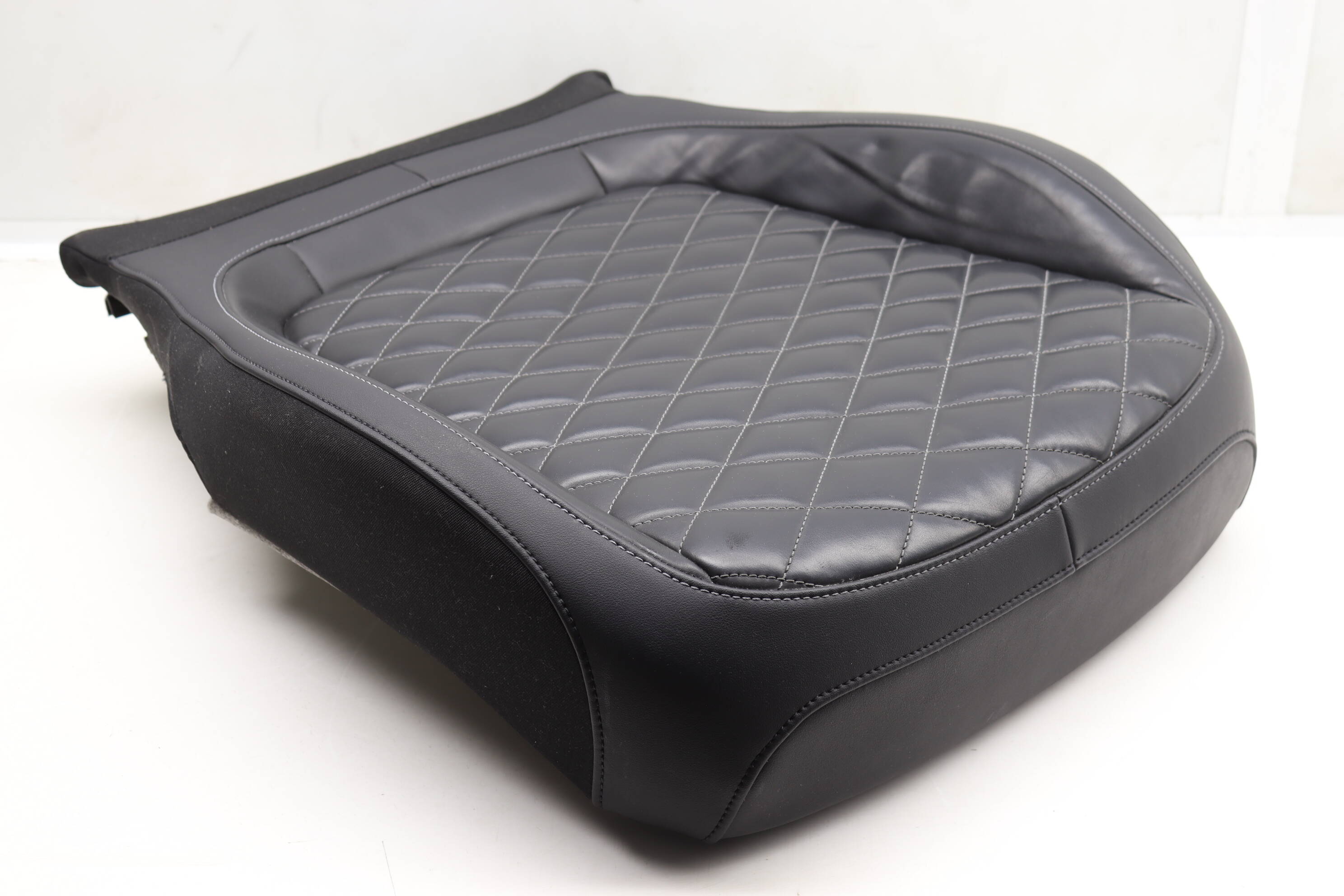 Lower Seat Bottom Cushion (Leather)