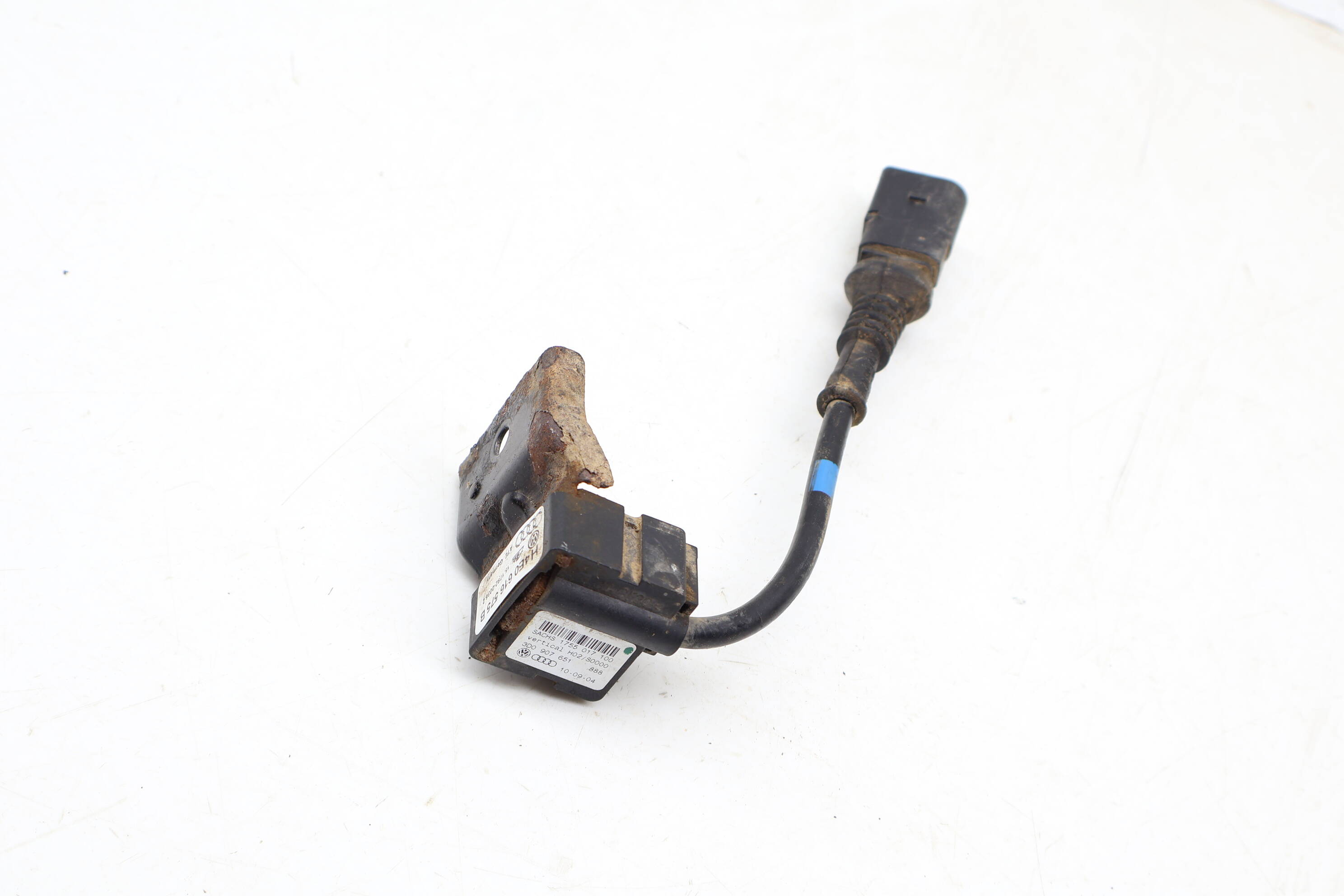 Air Shock / Spring Acceleration Sensor 4E0616575B