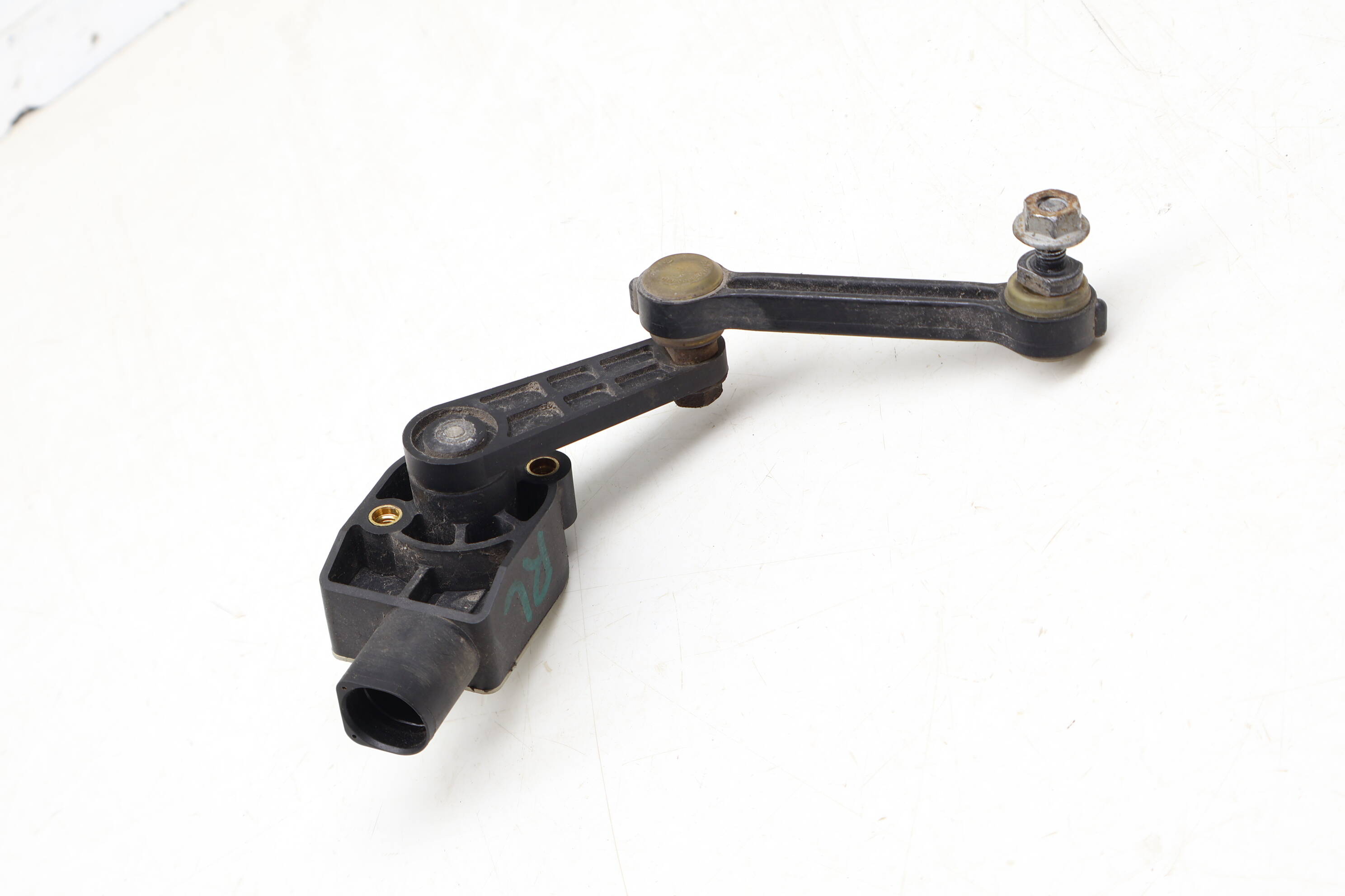 Headlight Leveling Sensor 7L6616571