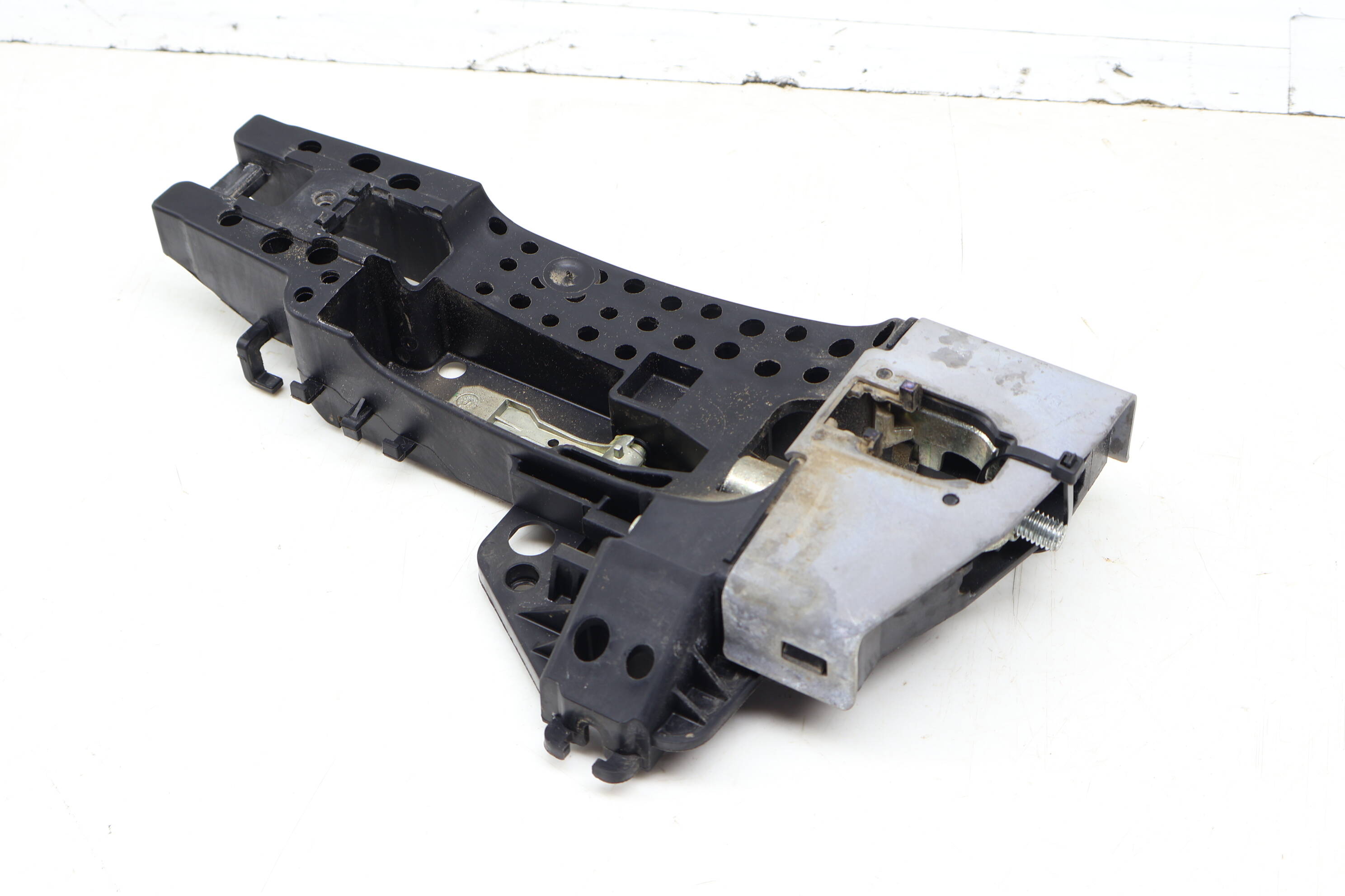 Exterior Door Handle Bracket 8T1837885B