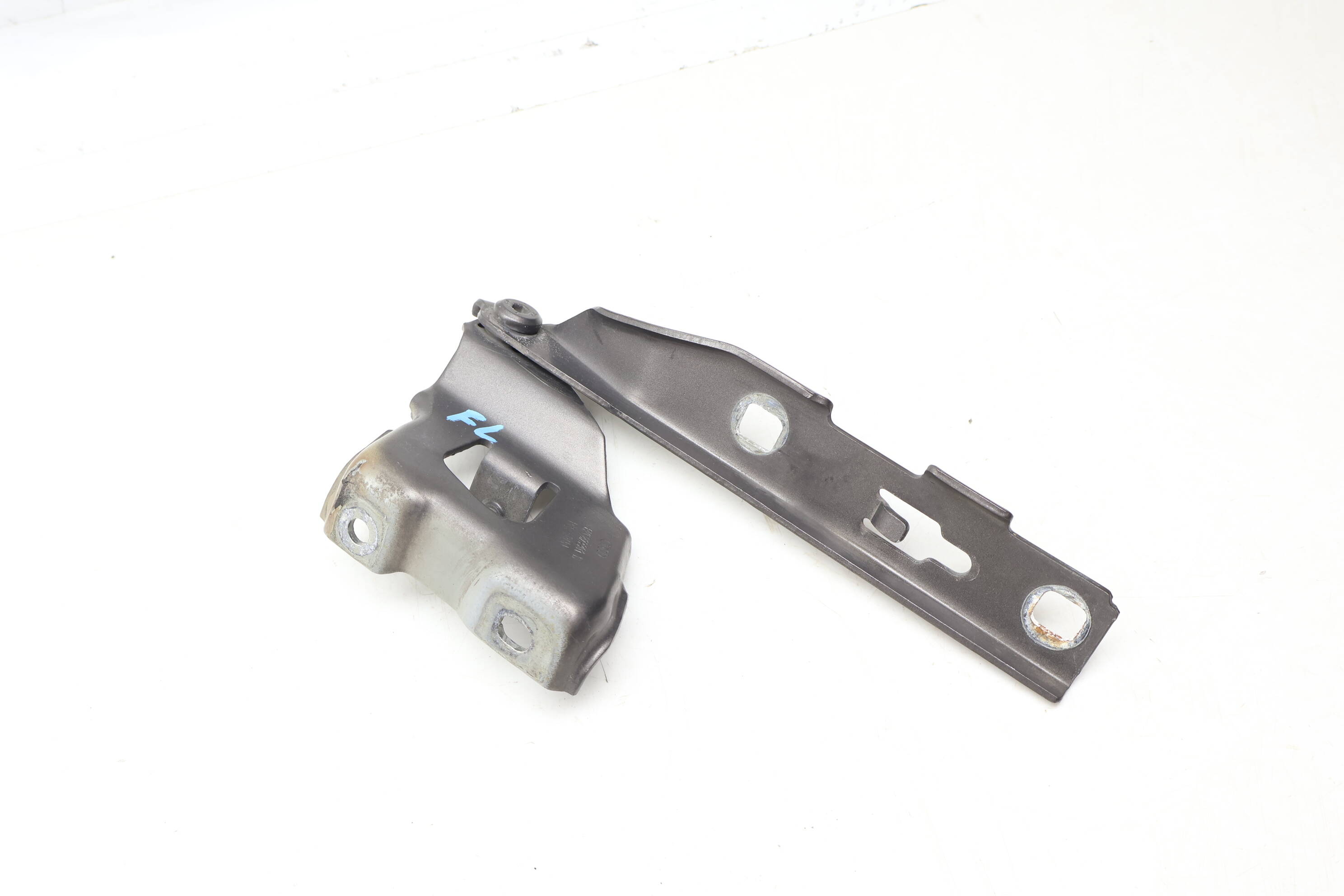 Hood Hinge 8K0823301D