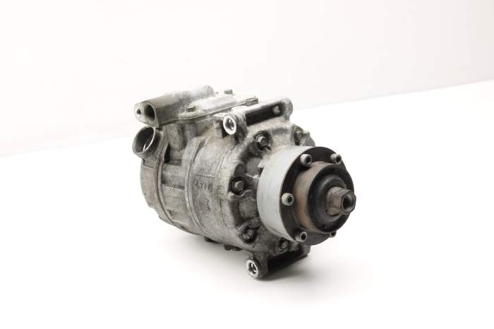 Ac Compressor 4F0260805AD main product photo